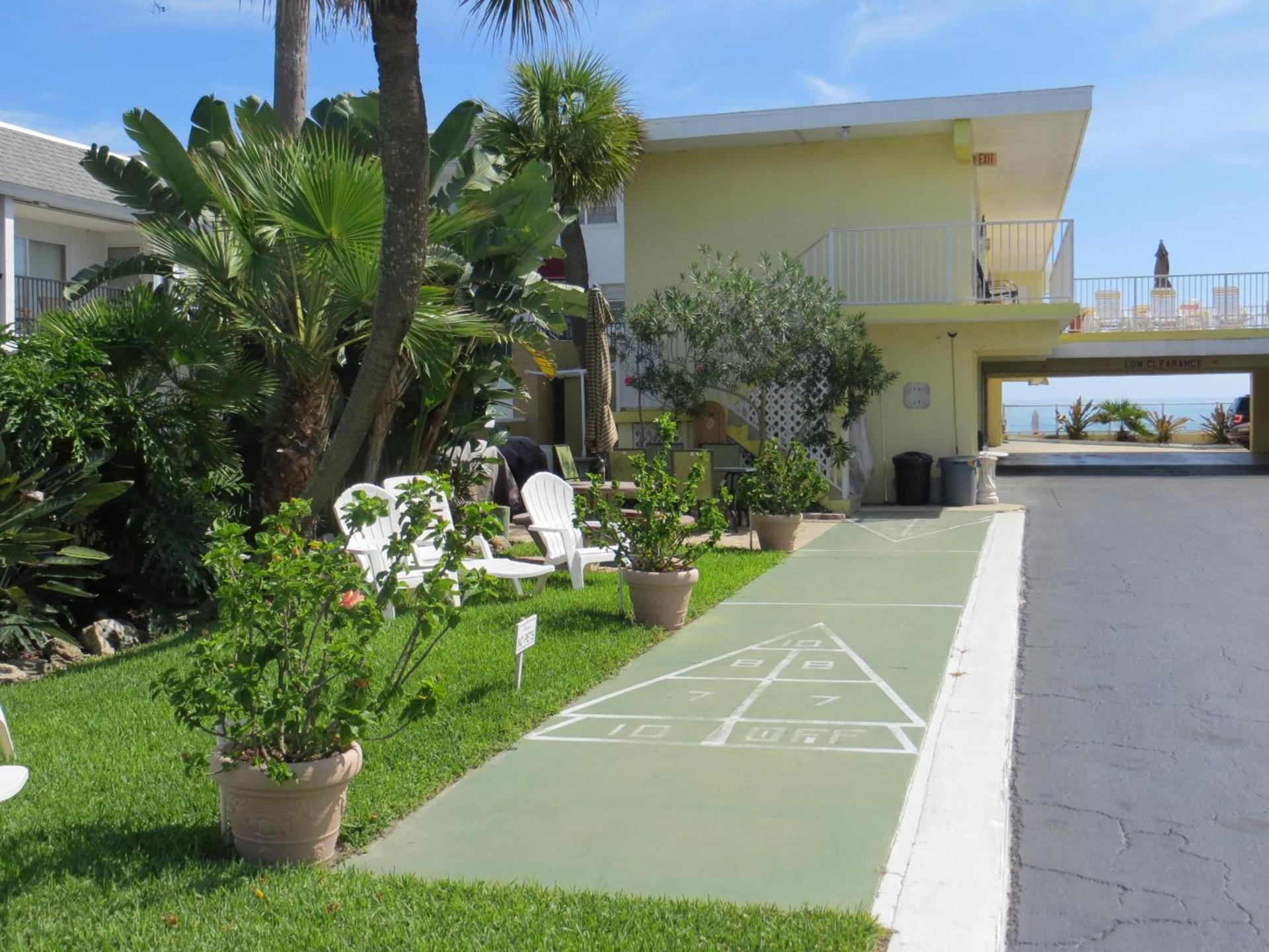 Sand Castle Motel photo 13