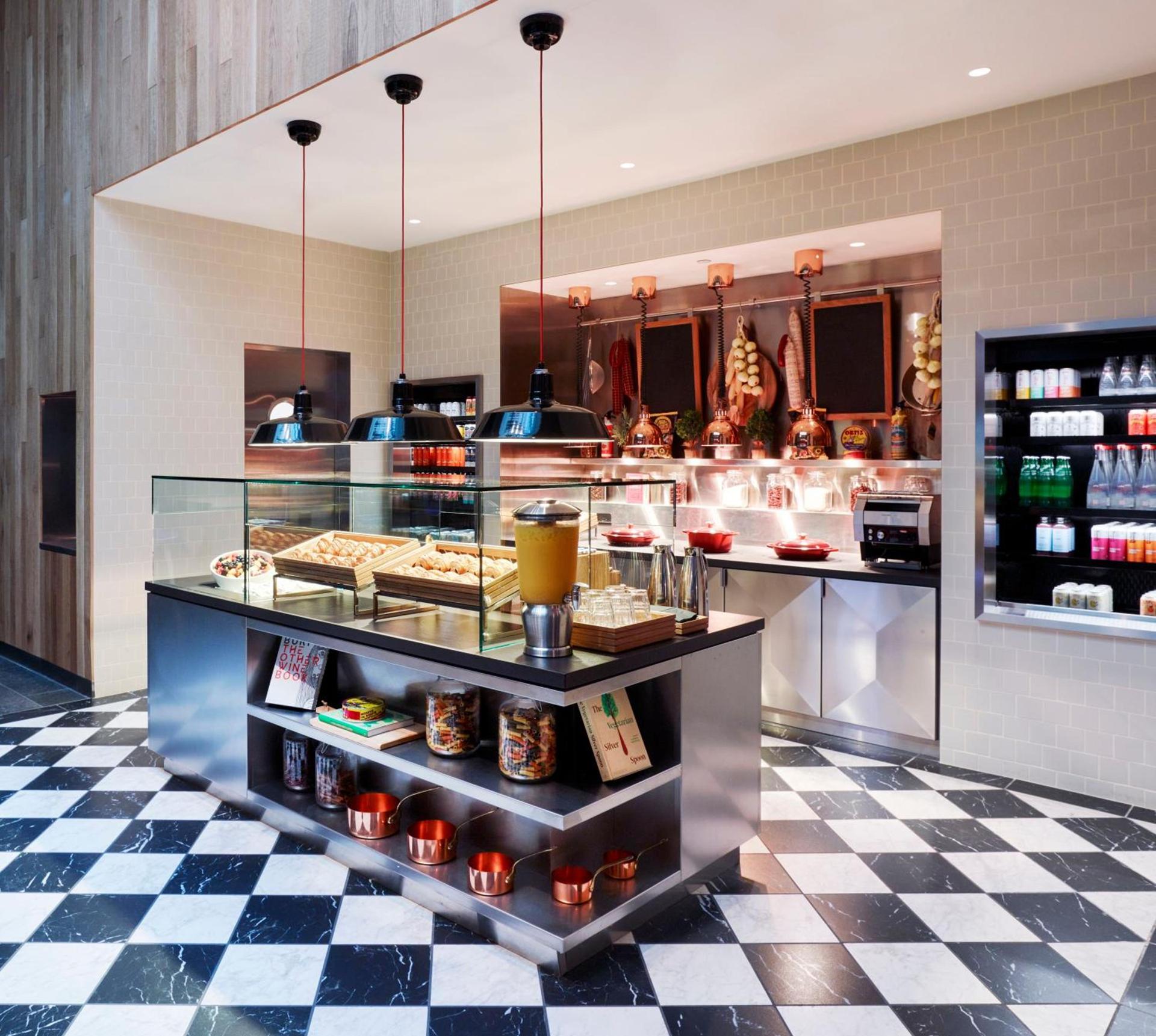 citizenM Los Angeles Downtown photo 5