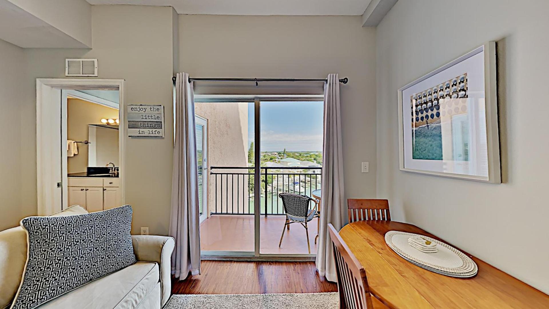 Madeira Bay Resort II by Travel Resort Services photo 3