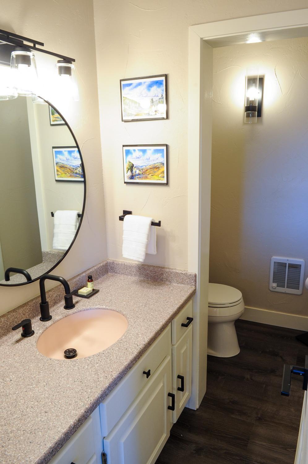 Royal Gorge Cabins photo 50