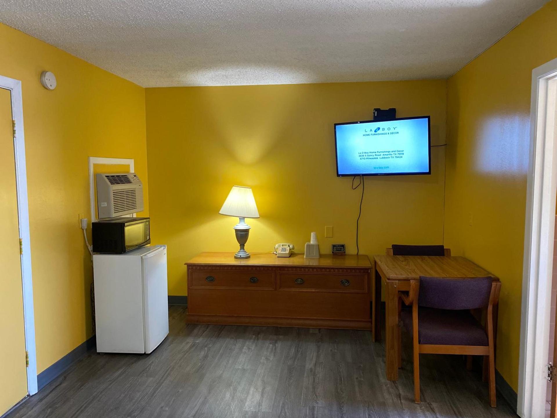 Western Skies Motel photo 7