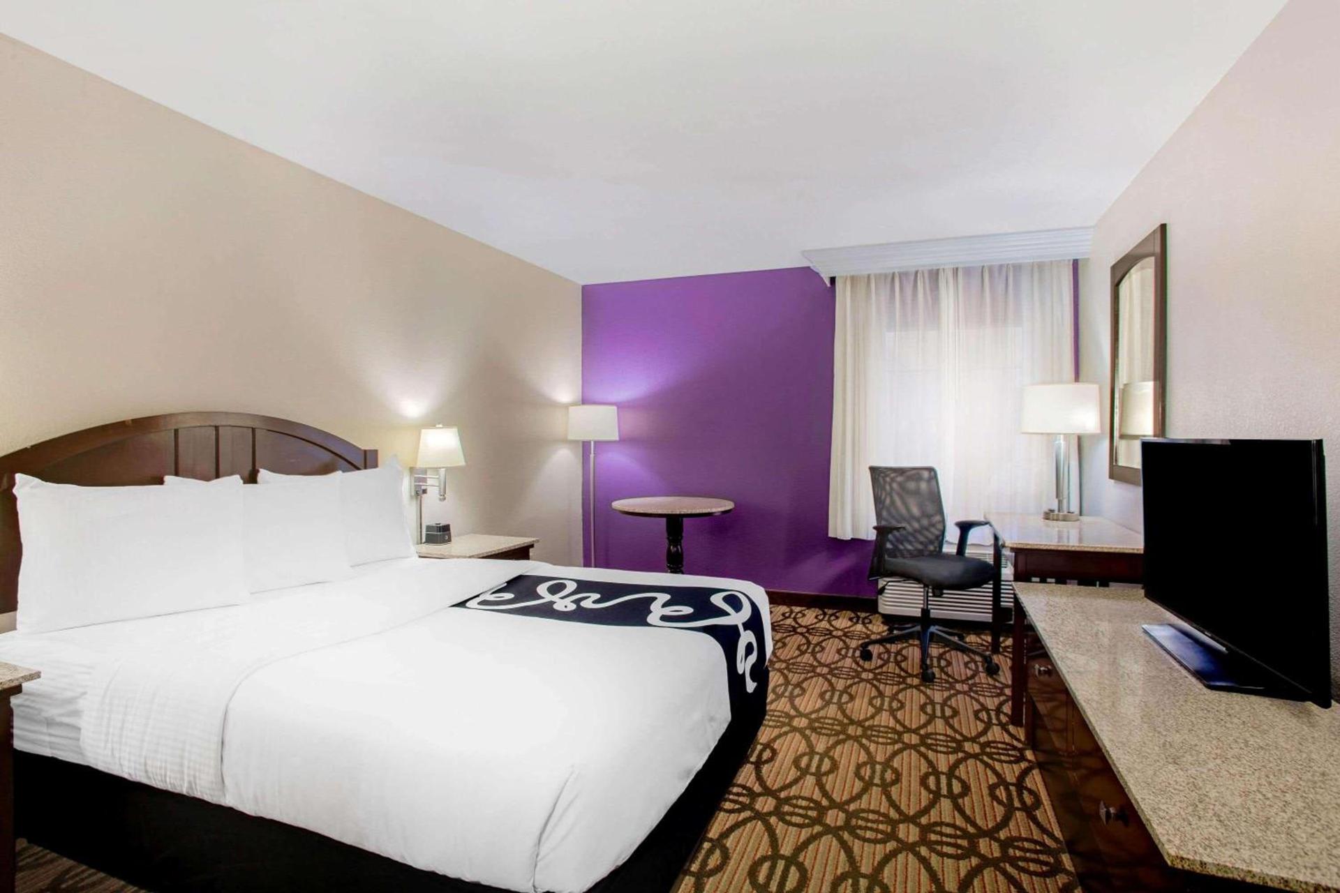 La Quinta by Wyndham Springfield South photo 20