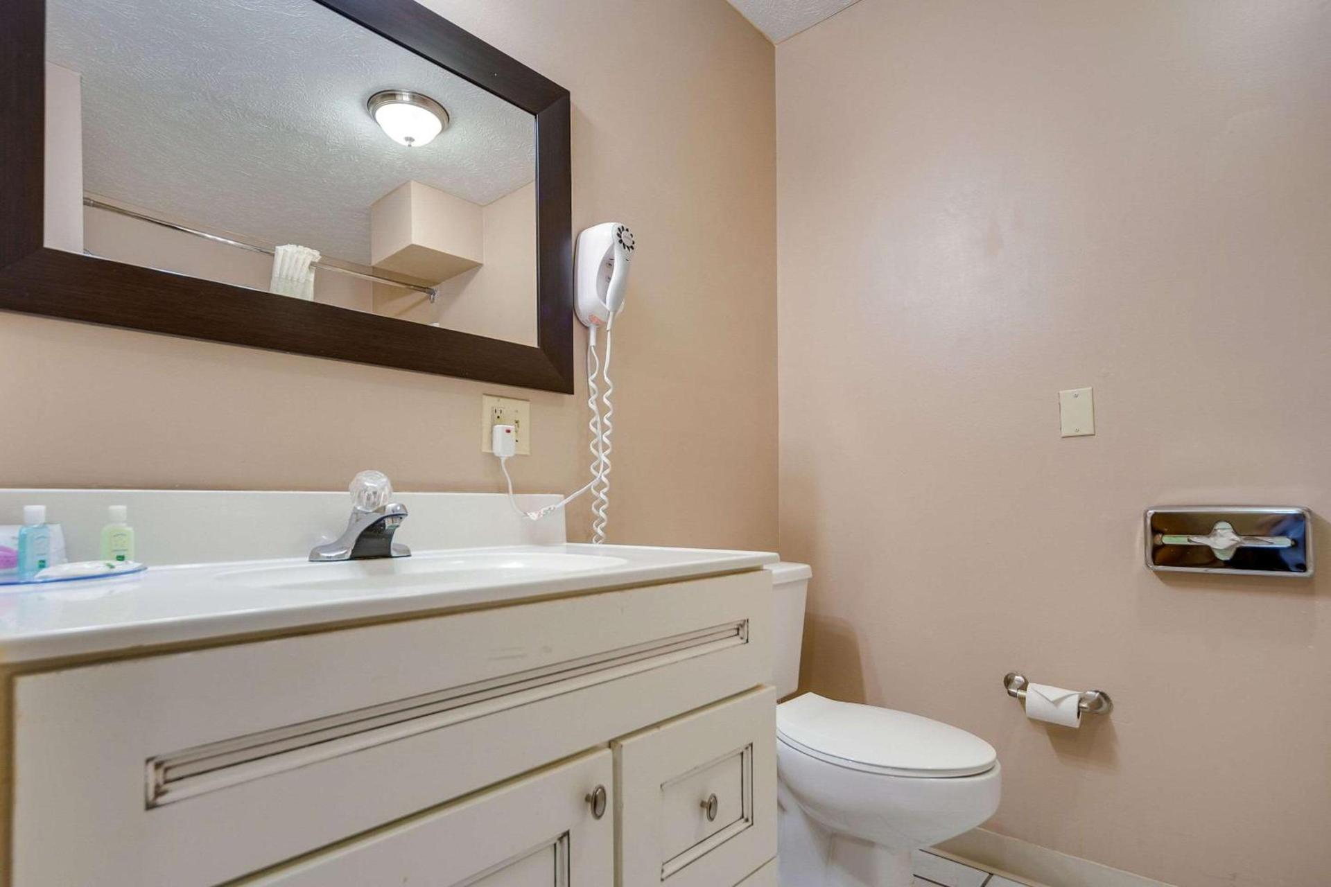Quality Inn Hastings photo 7