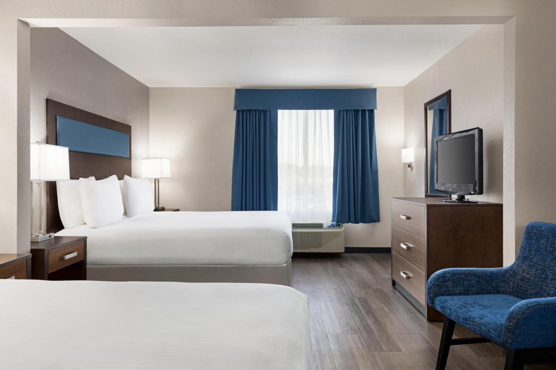 Wingate By Wyndham Southport photo 53
