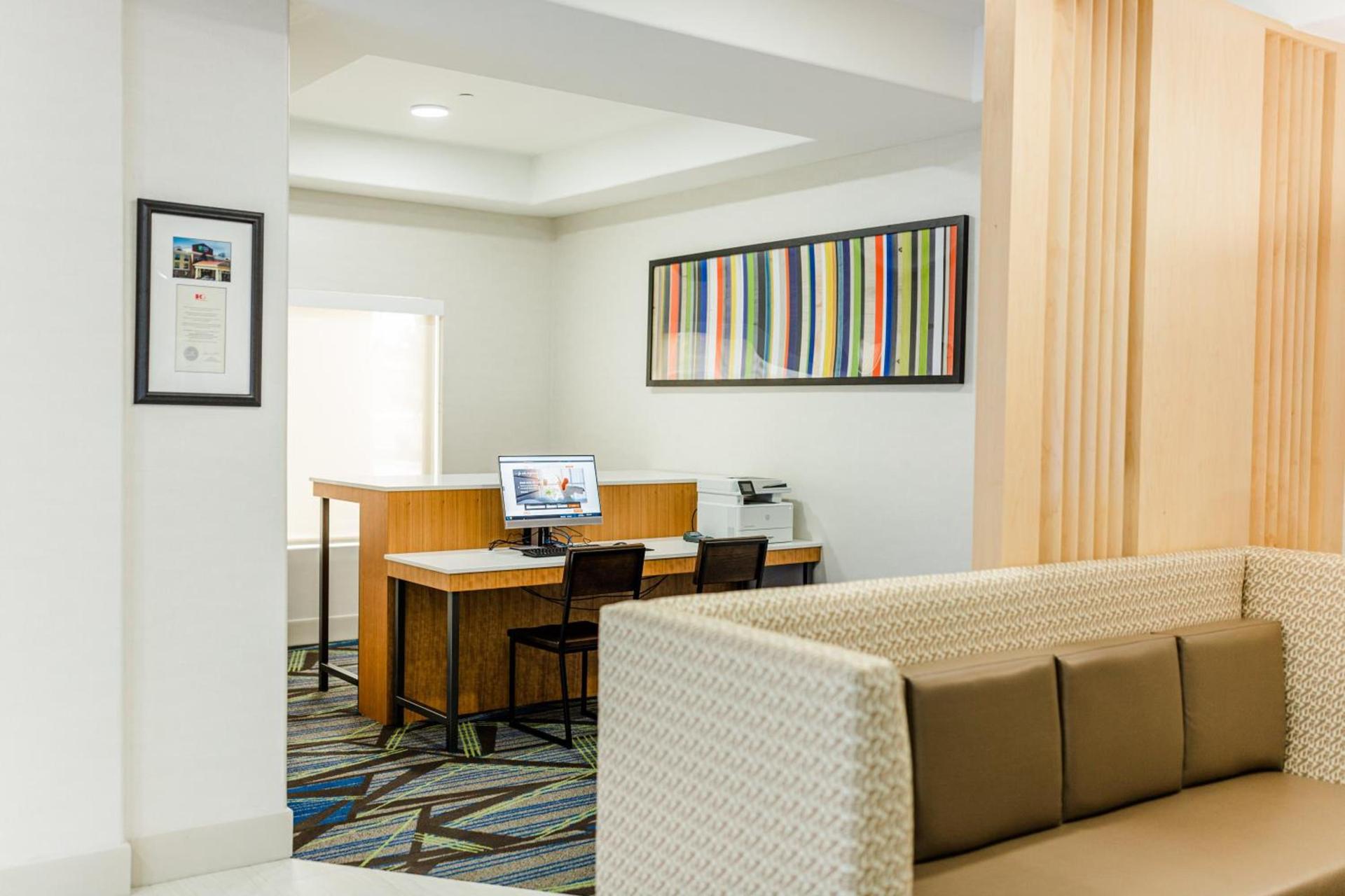 Holiday Inn Express - Andalusia by IHG photo 26