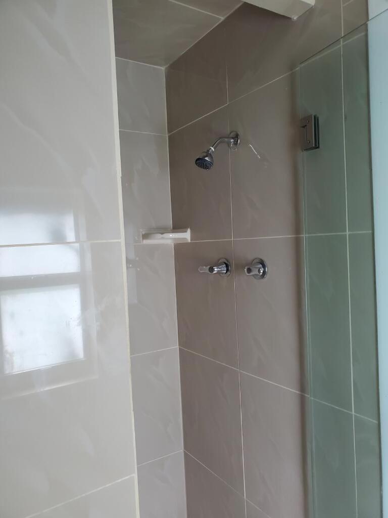 Hollywood Gardens Inn & Suites photo 9