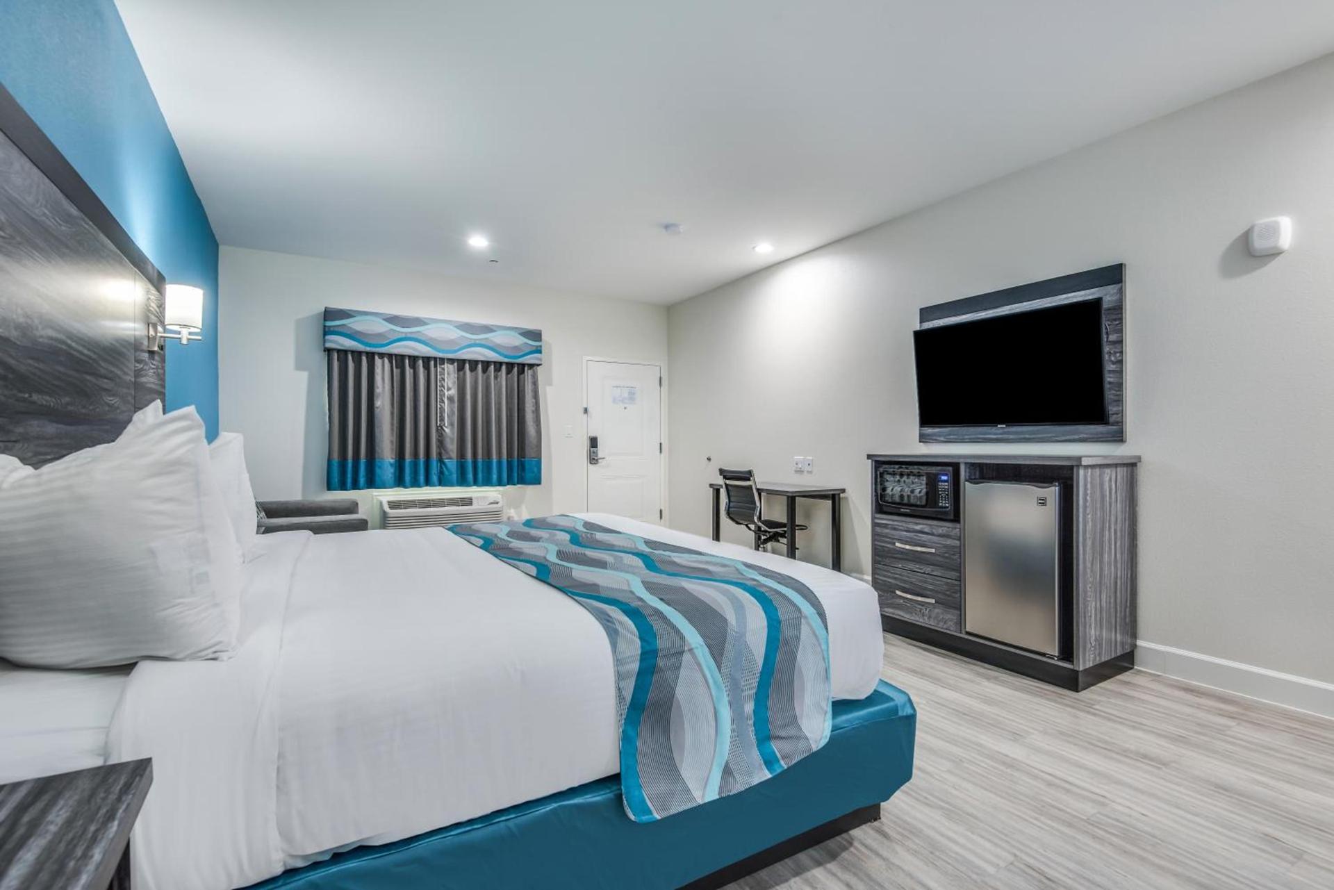 Americas Best Value Inn & Suites Houston at Hwy 6 photo 20