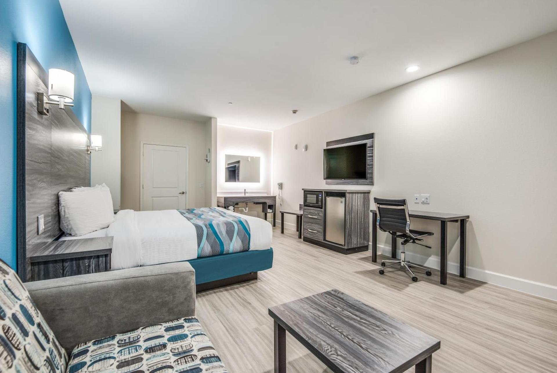 Americas Best Value Inn & Suites Houston at Hwy 6 photo 19