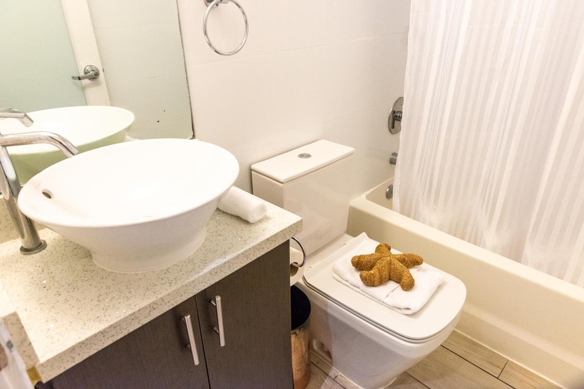 Waterside Hotel and Suites photo 49