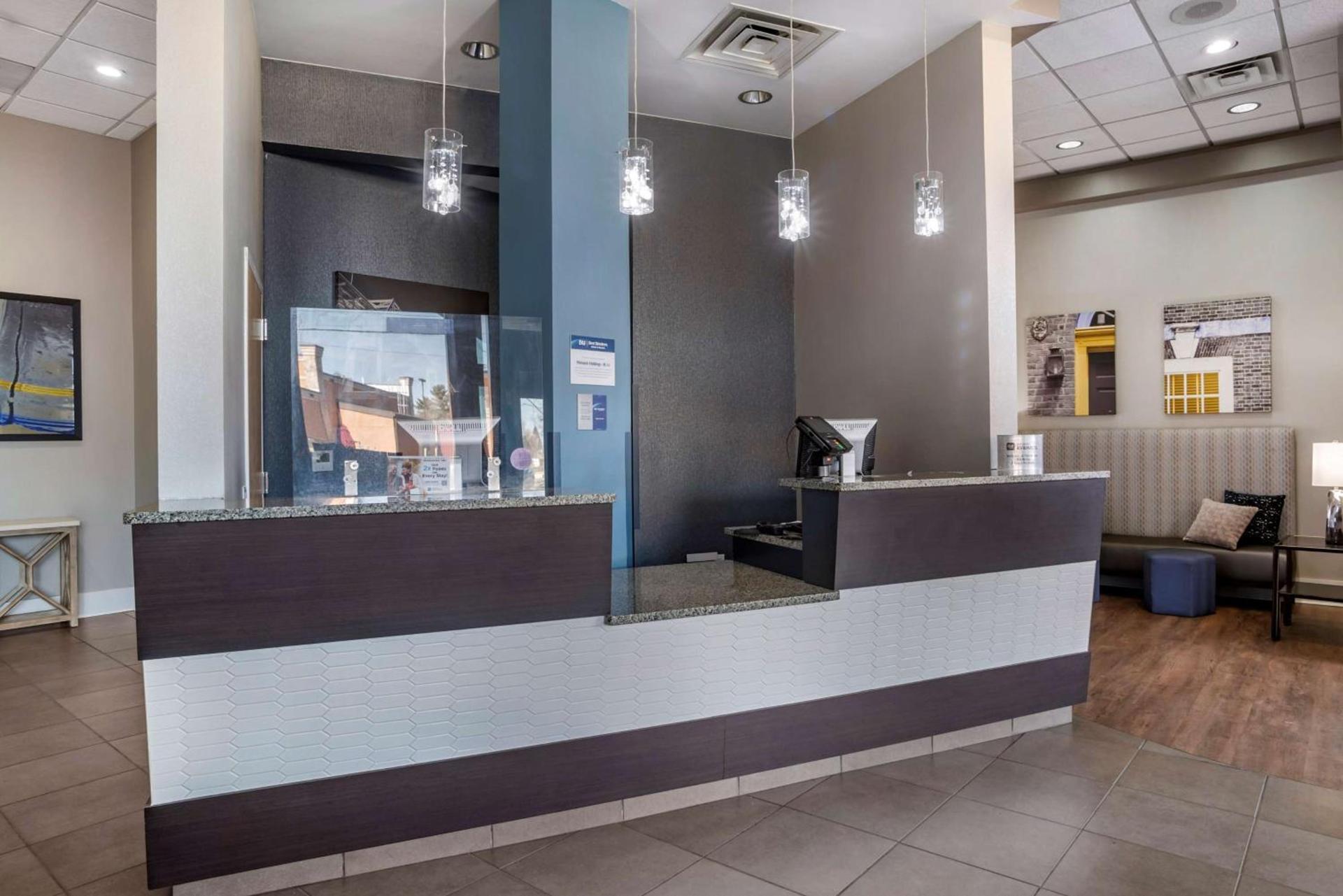 Best Western Plus Philadelphia Airport South - at Widener University photo 13