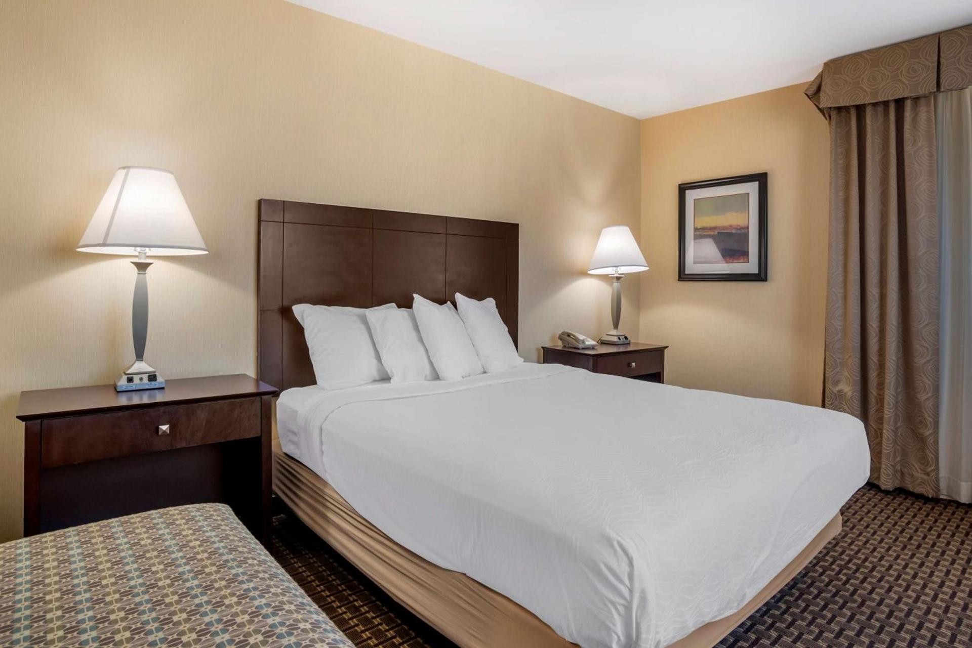 Best Western Plus Philadelphia Airport South - at Widener University photo 30