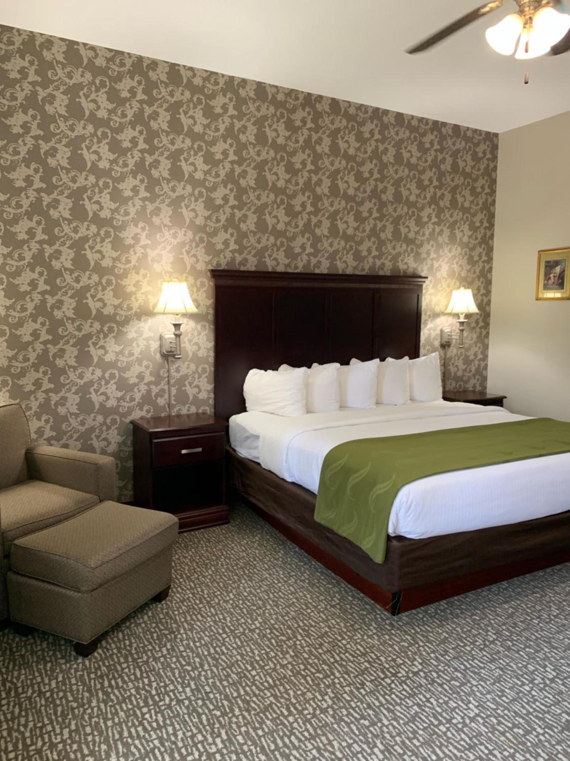 Quality Inn Eureka Springs South photo 22