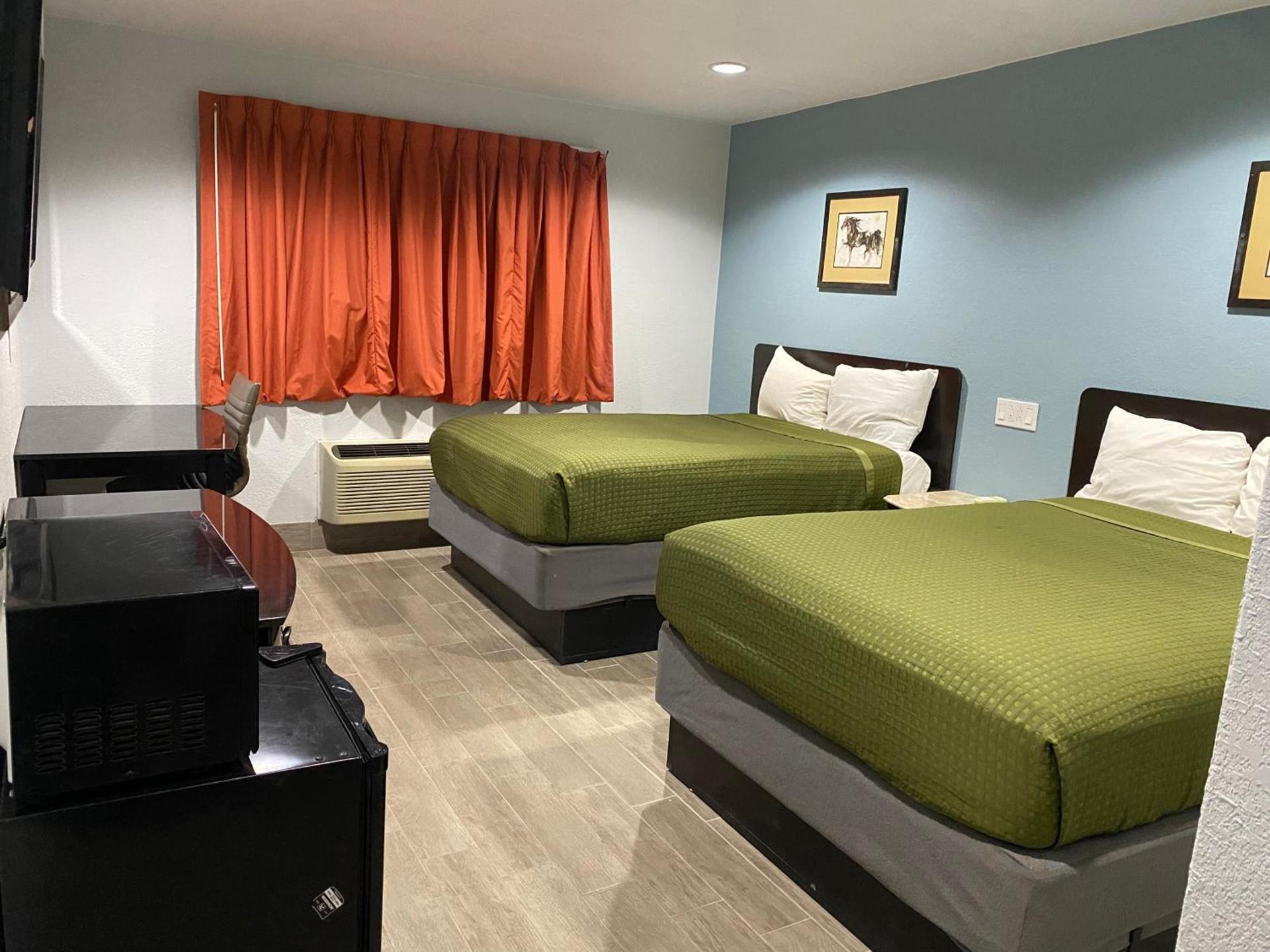 Executive Inn photo 9
