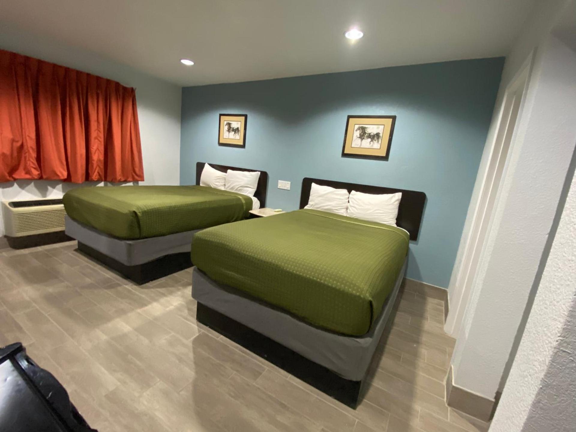Executive Inn photo 7