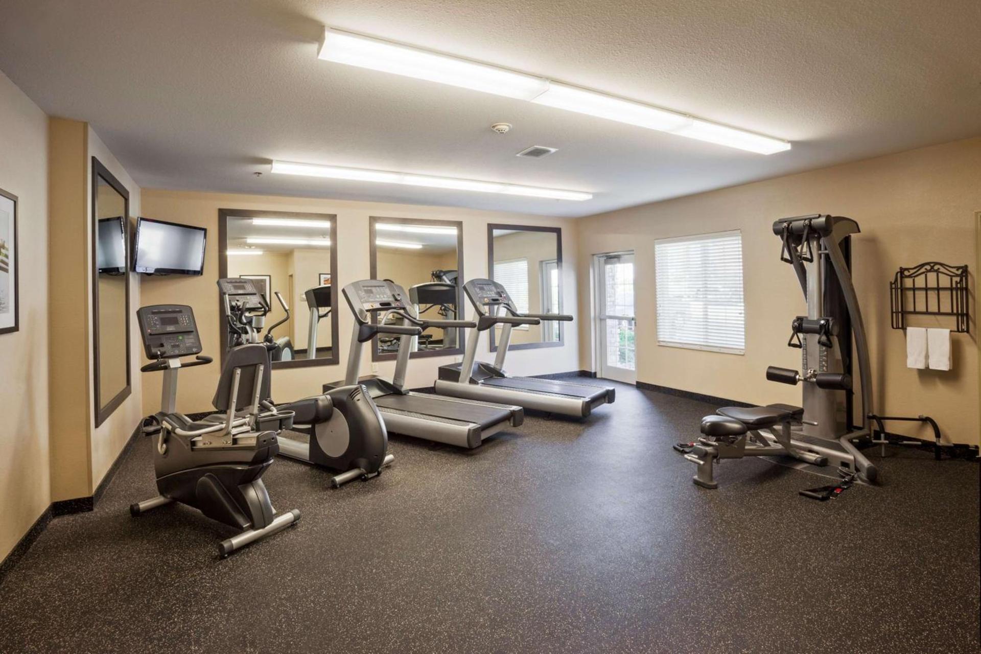 Sonesta Simply Suites Arlington Entertainment District photo 27