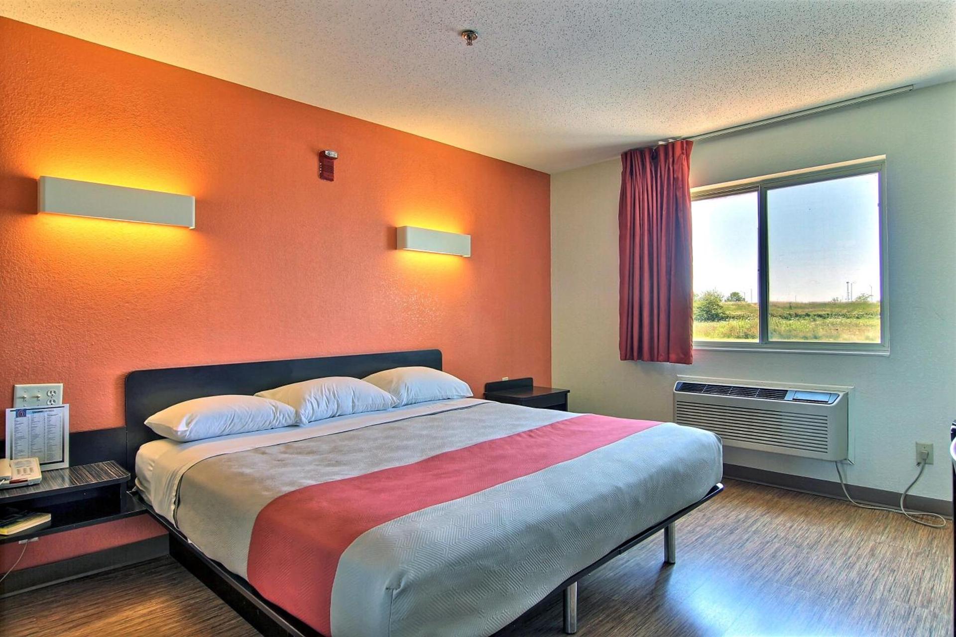 Motel 6-Gilman, IL photo 16