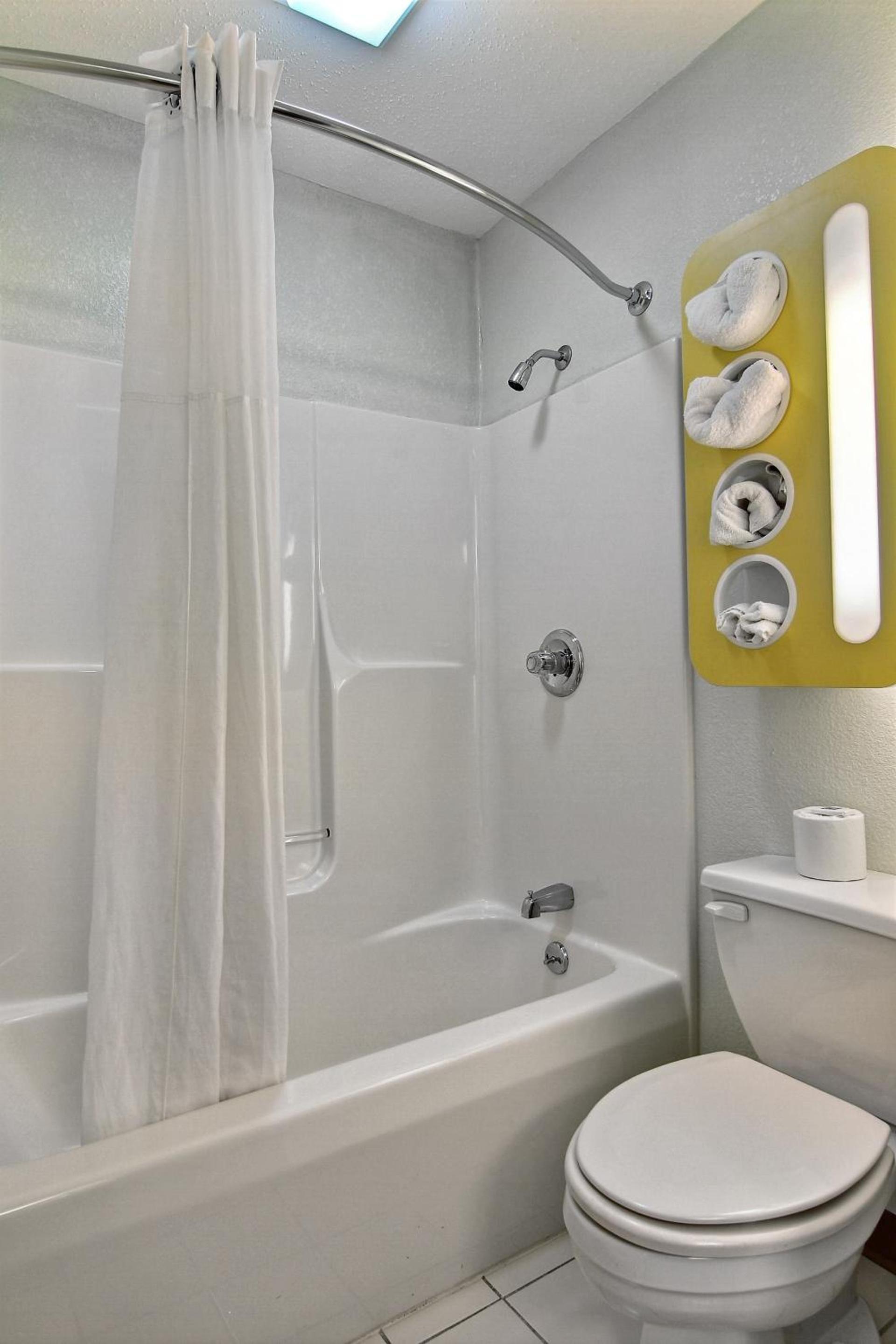 Motel 6-Gilman, IL photo 17