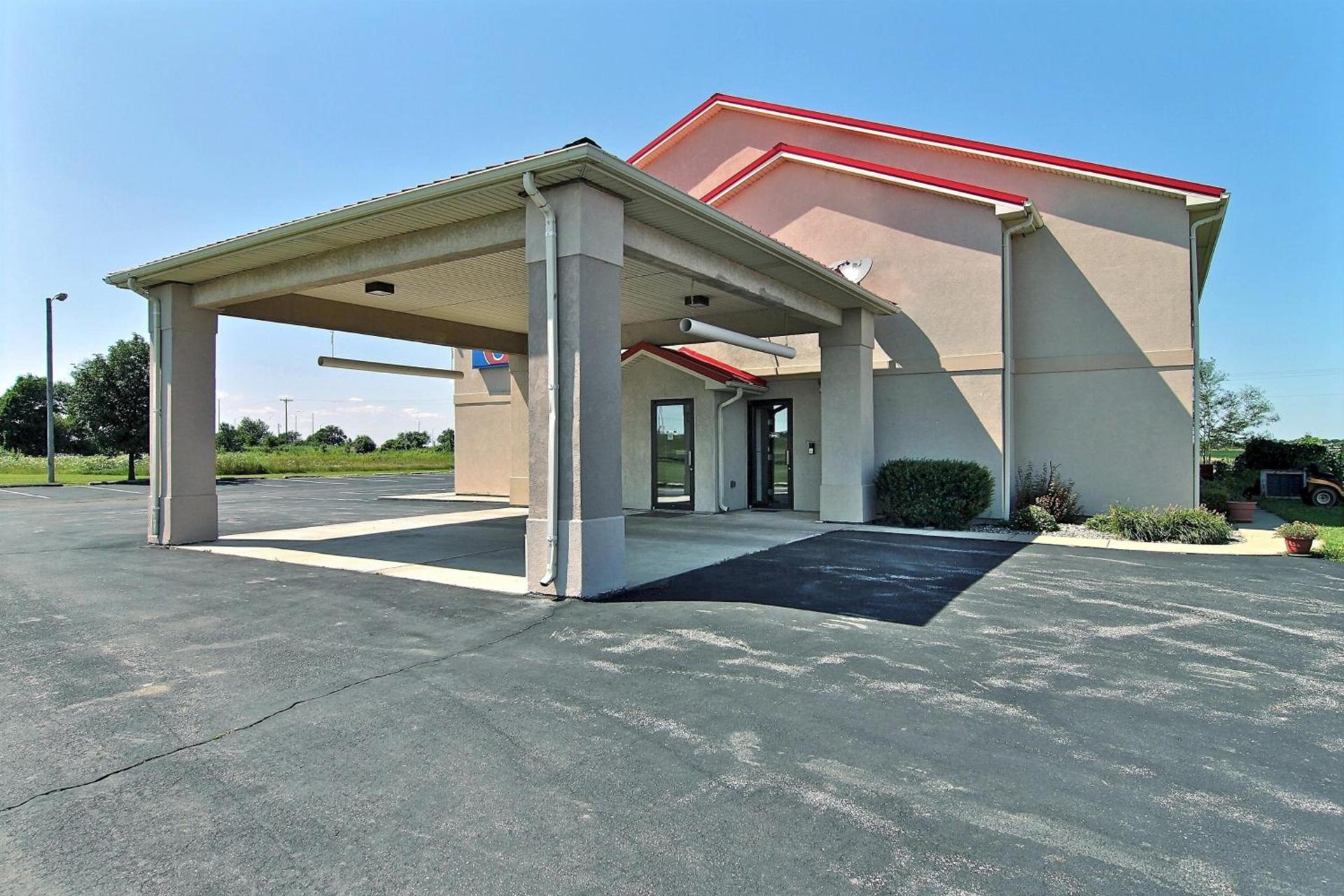 Motel 6-Gilman, IL photo 7