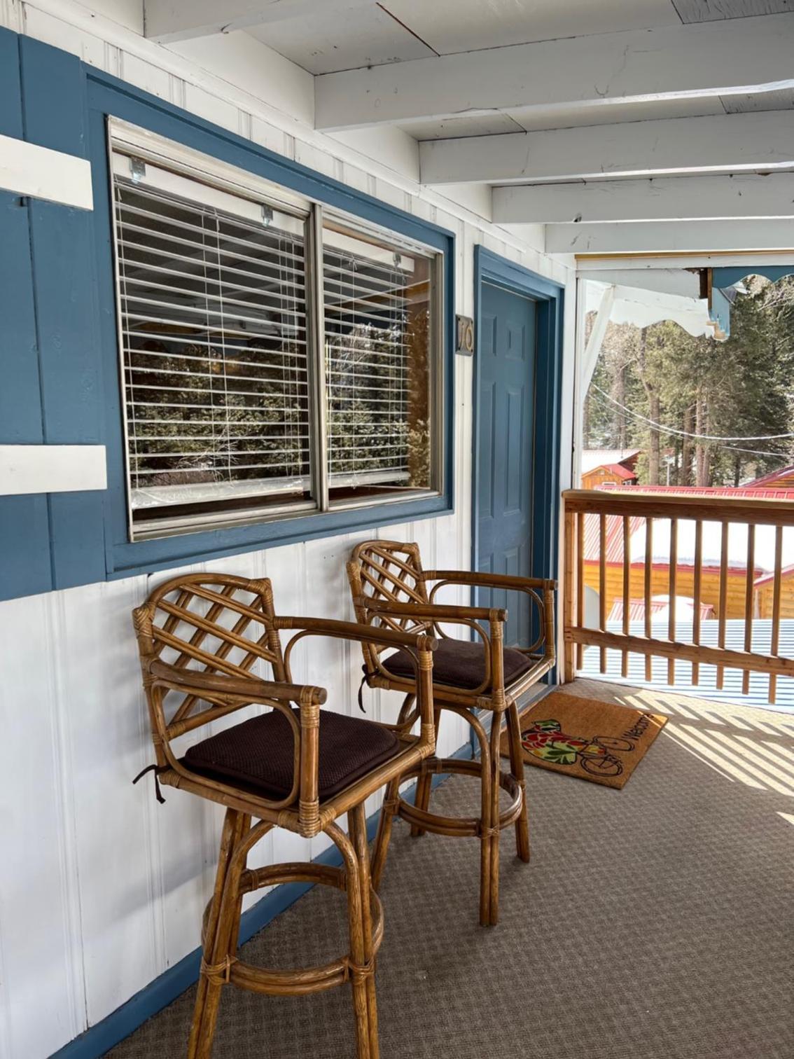 Bellamy's Ski Haus photo 5