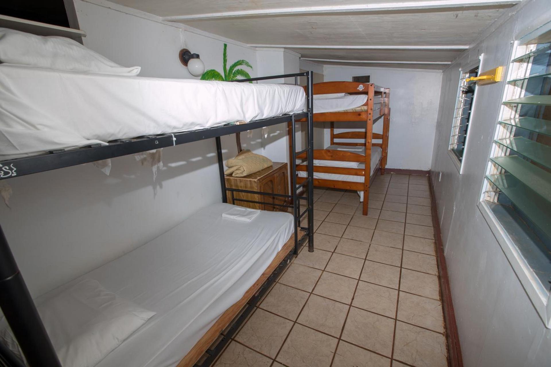 Backpackers Vacation Inn and Plantation Village photo 16