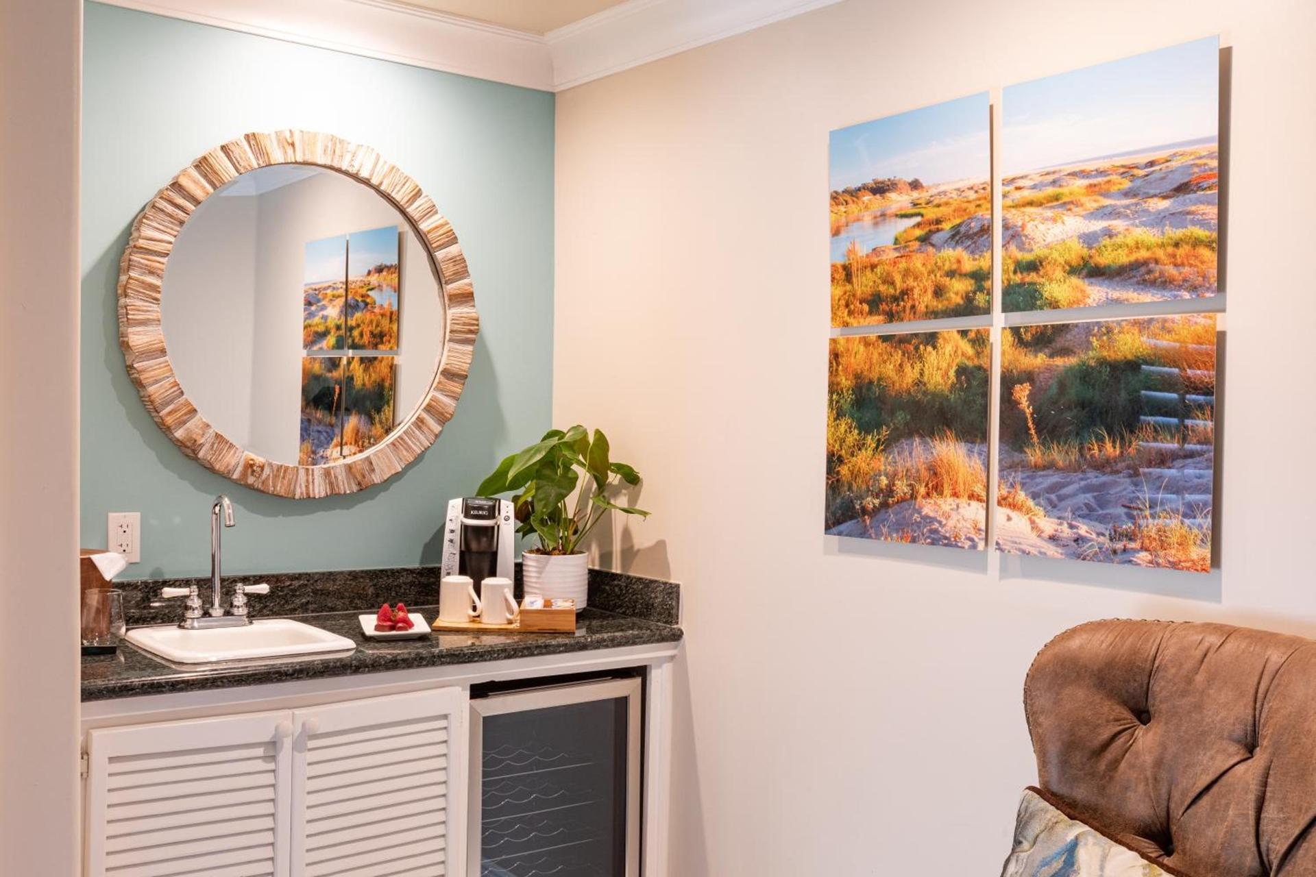 SeaVenture Beach Hotel photo 28