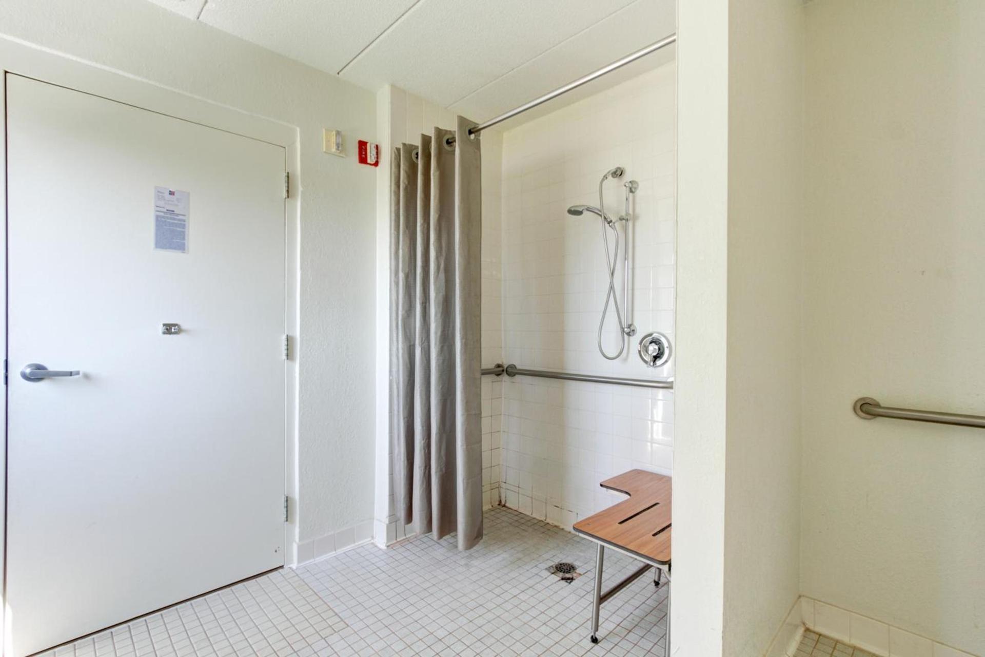 Motel 6-Portland, ME photo 46