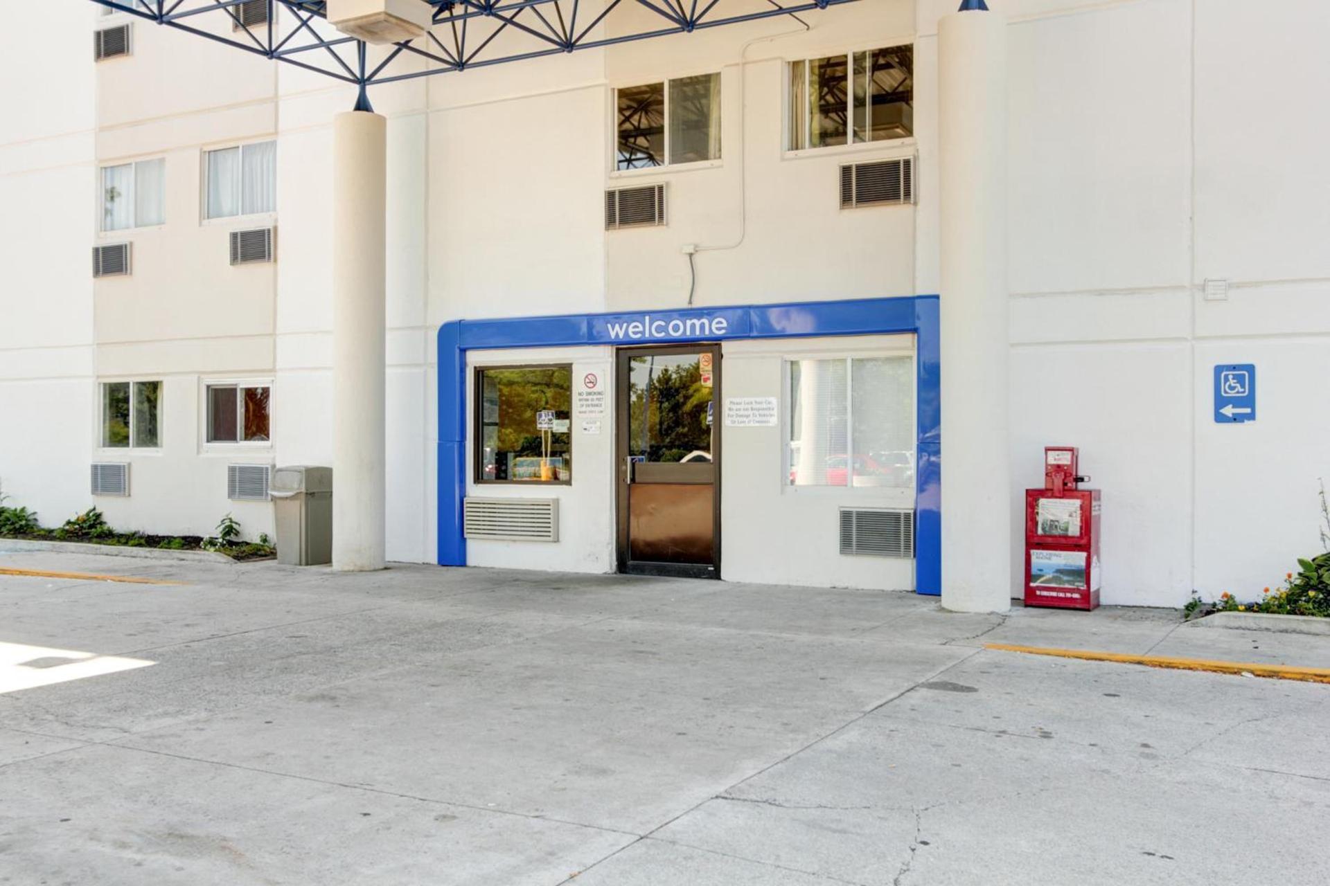 Motel 6-Portland, ME photo 36