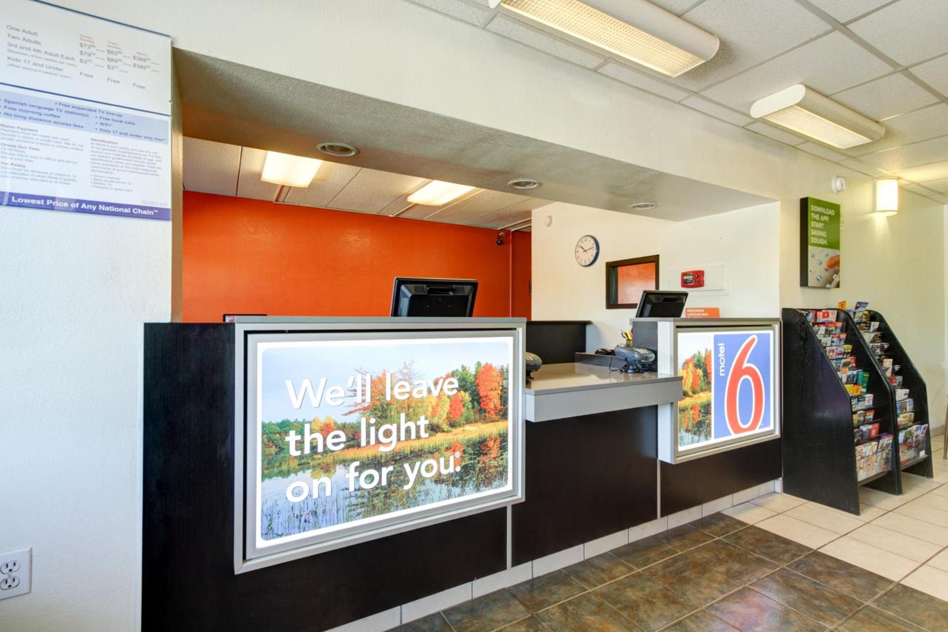 Motel 6-Portland, ME photo 37