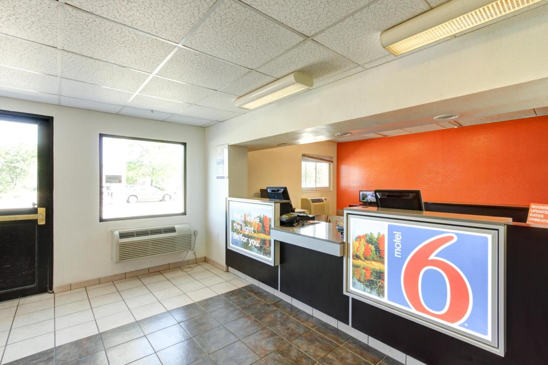 Motel 6-Portland, ME photo 3