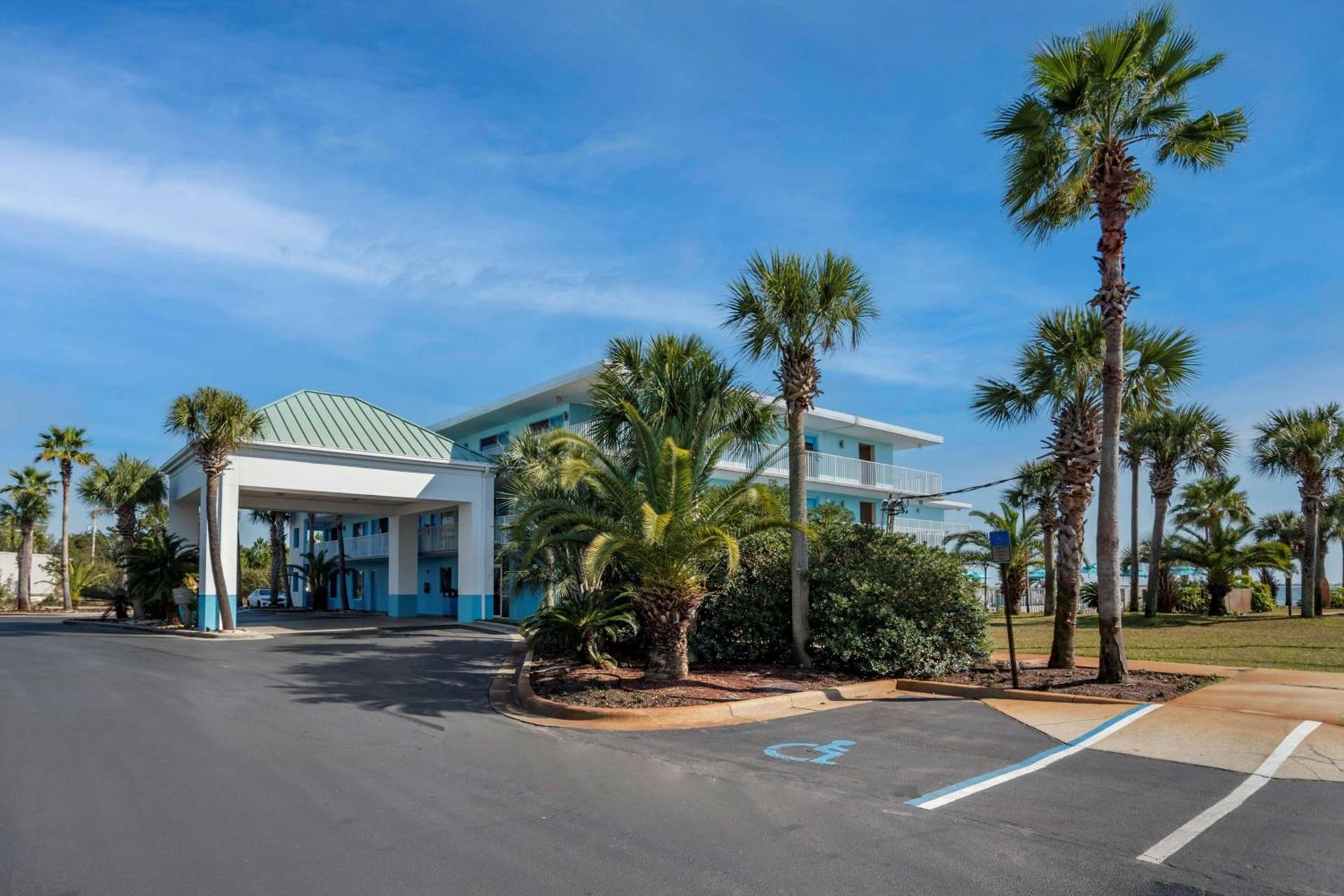 Best Western Navarre Waterfront — hotel in Navarre