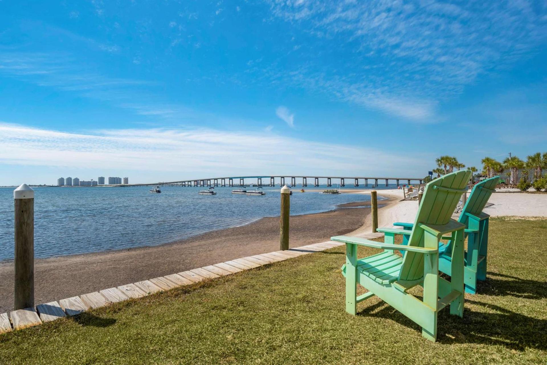 Best Western Navarre Waterfront photo 9