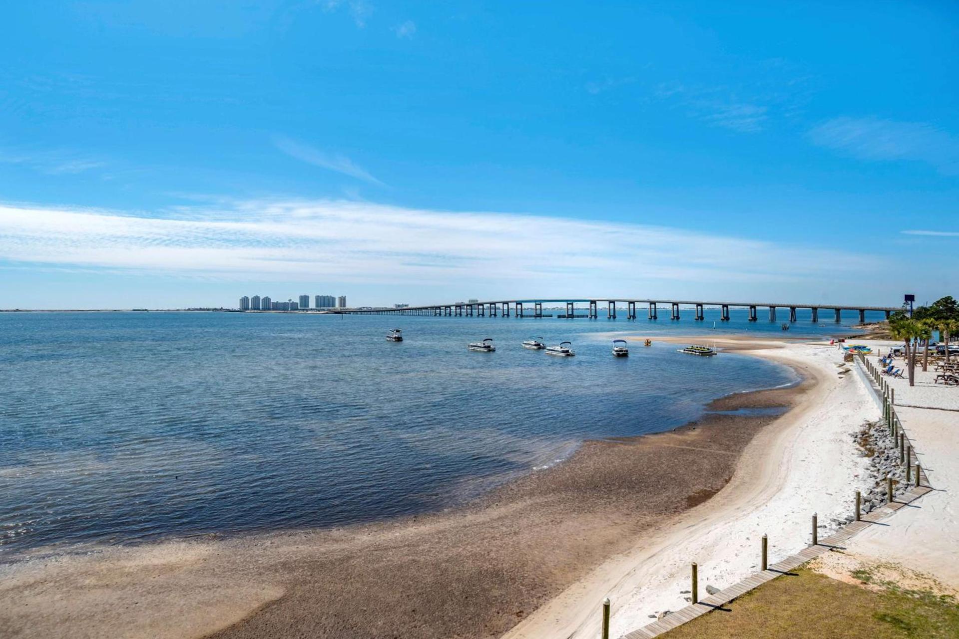Best Western Navarre Waterfront photo 26