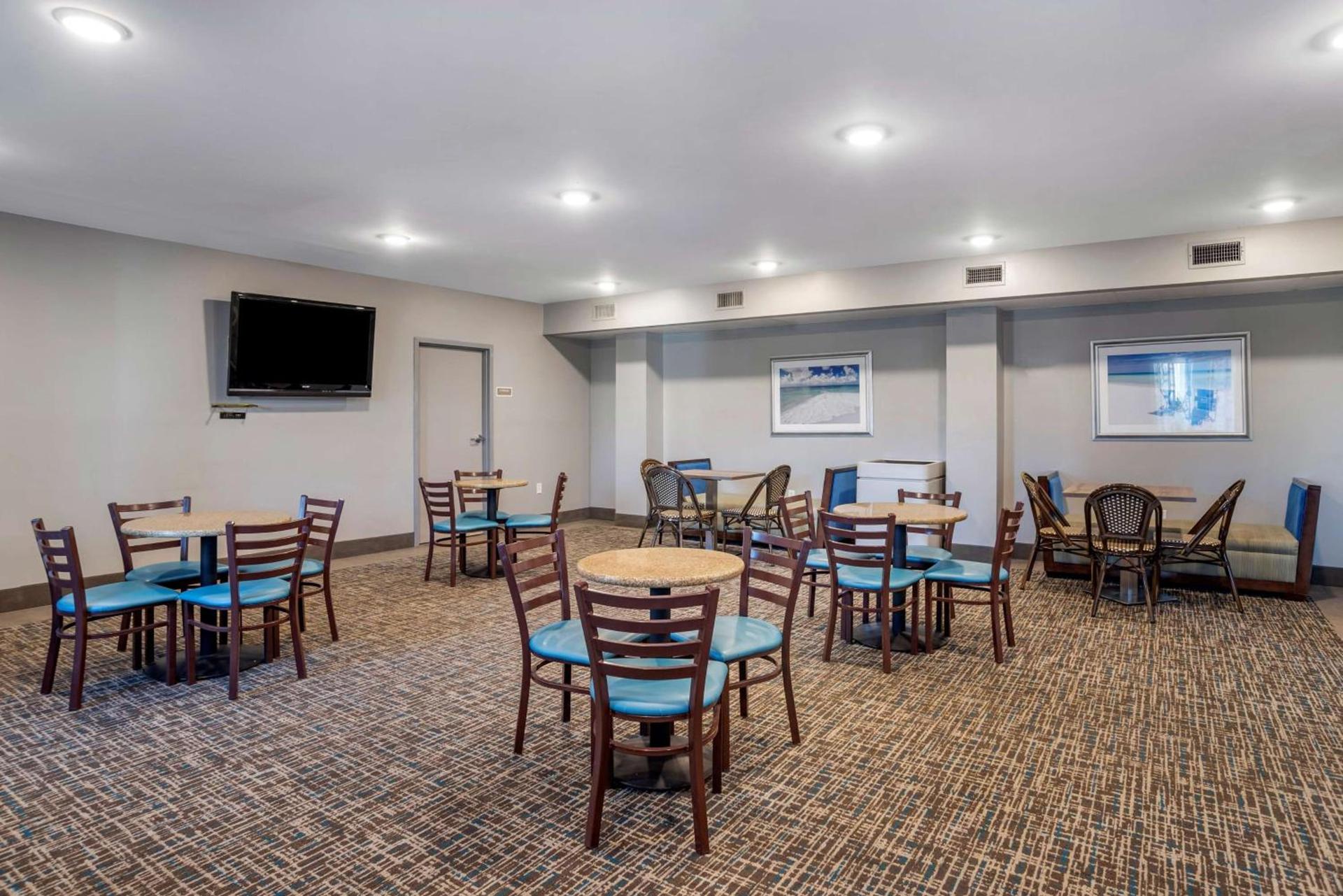 Best Western Navarre Waterfront photo 17