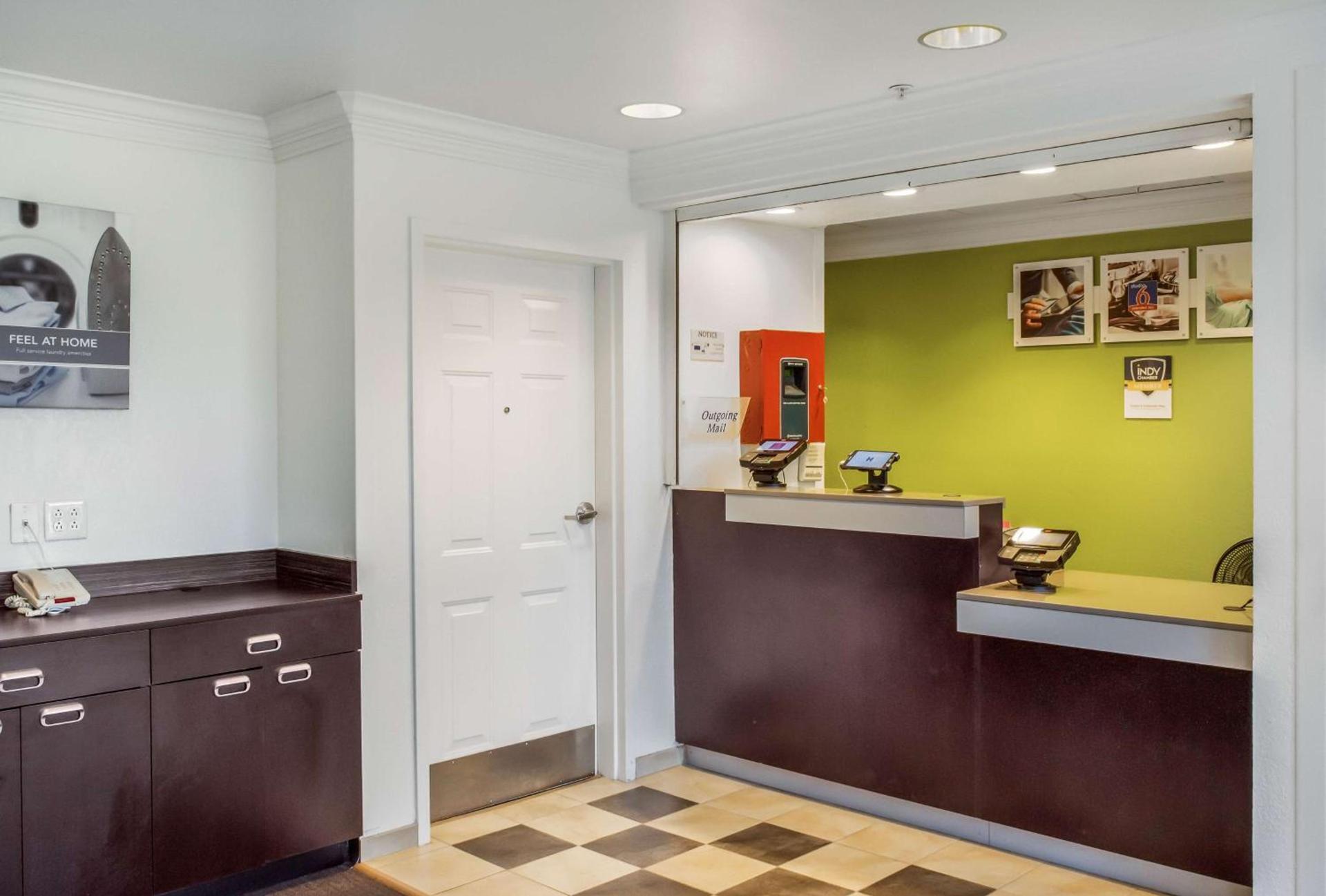 Motel 6 Fishers, In - Indianapolis photo 24