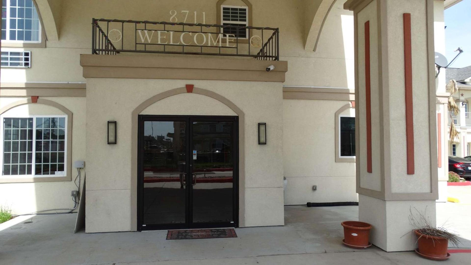 Motel 6 Houston, TX – Willowbrook Mall photo 2