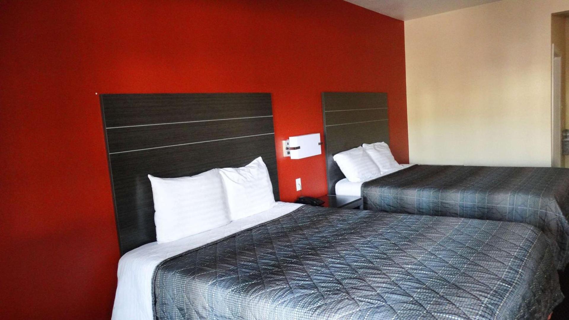 Motel 6 Houston, TX – Willowbrook Mall photo 4