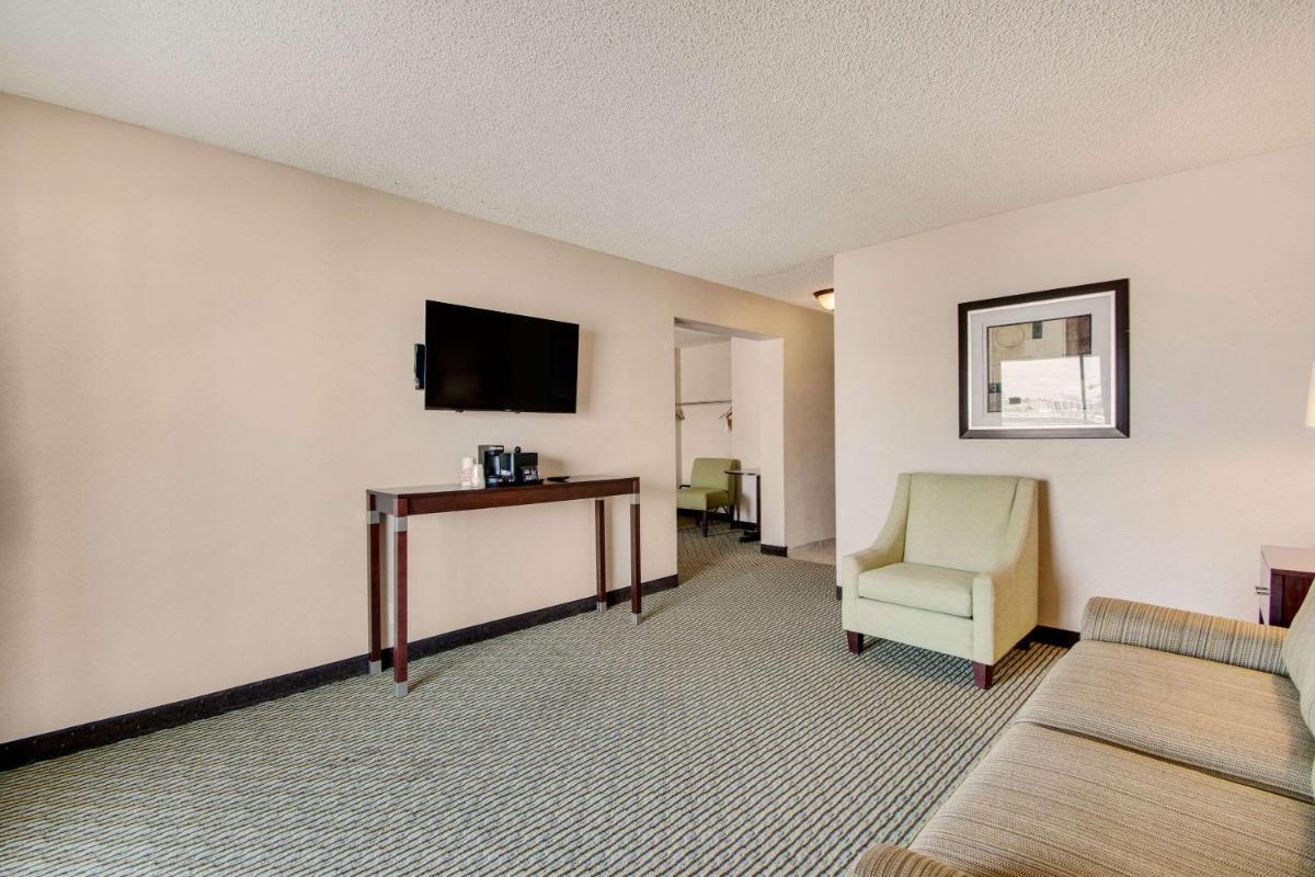 Rodeway Inn & Suites Portland - Jantzen Beach photo 29