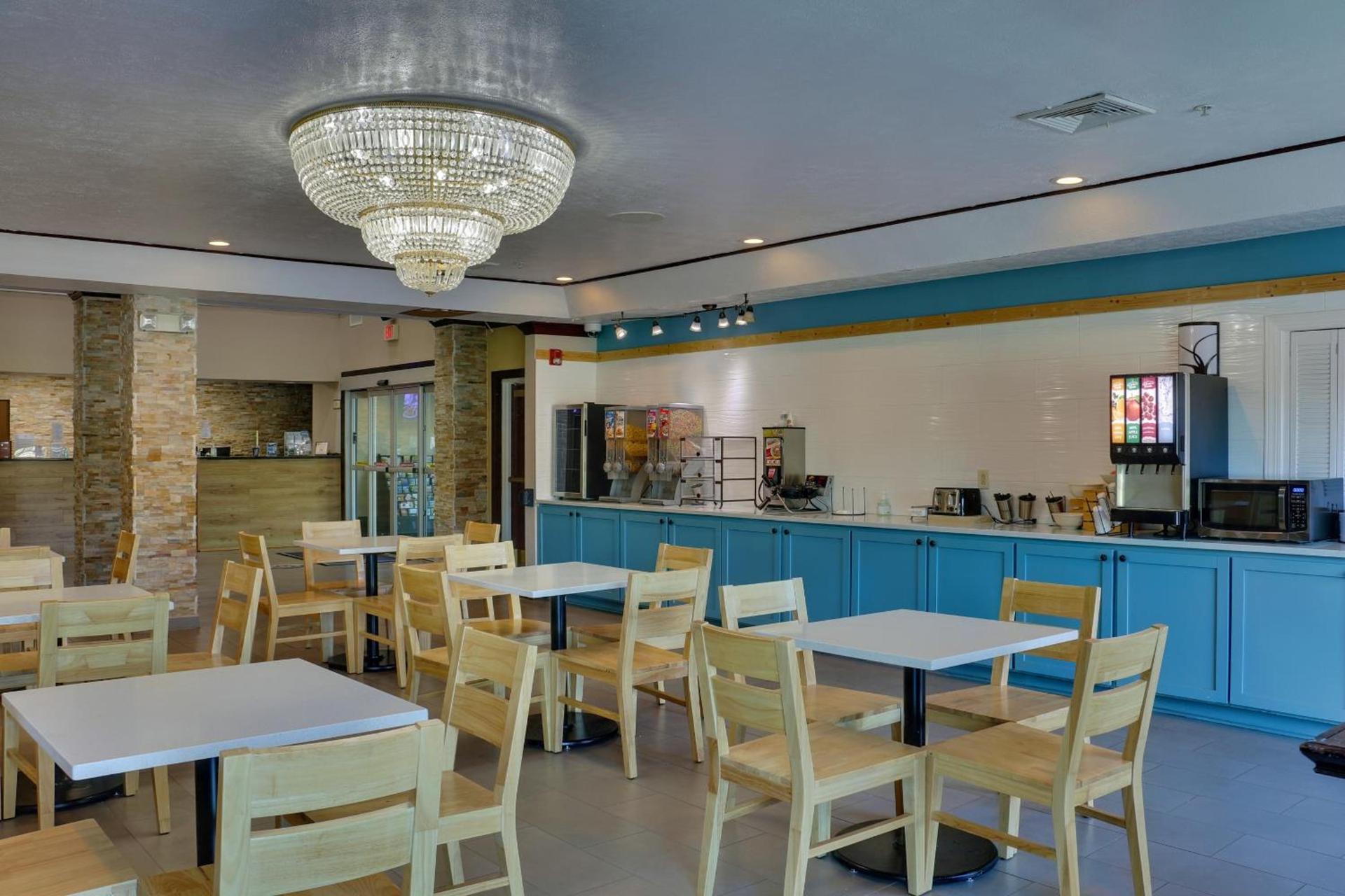 Country Inn & Suites by Radisson, Savannah Gateway, GA photo 37