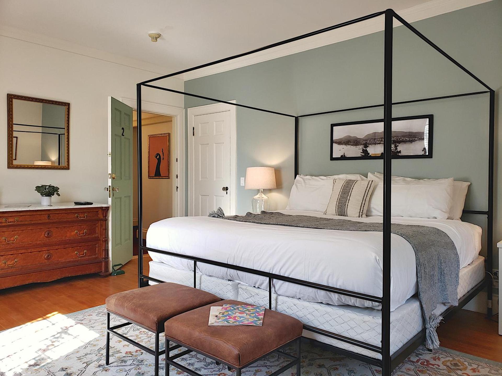 Hearthside Inn photo 17