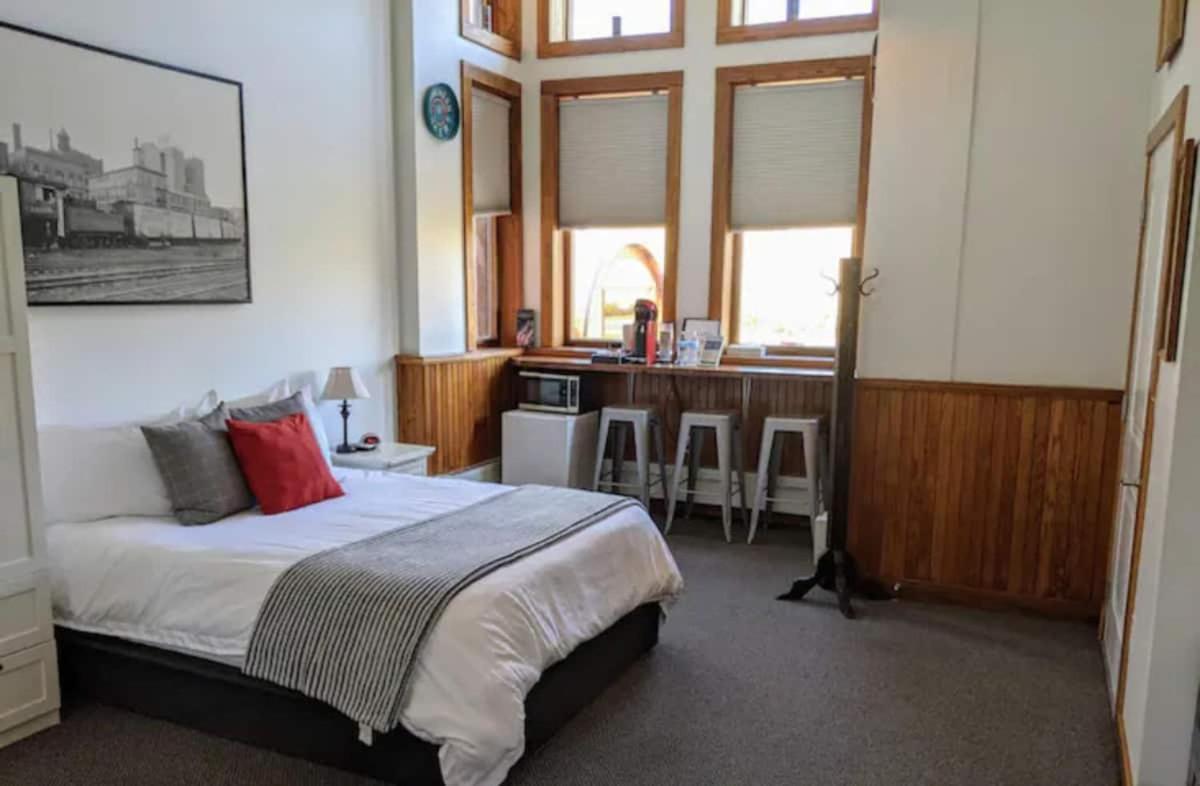 Endion Inn photo 23