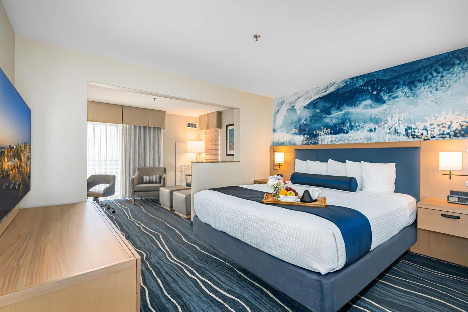 Best Western Plus Marina Gateway Hotel photo 9