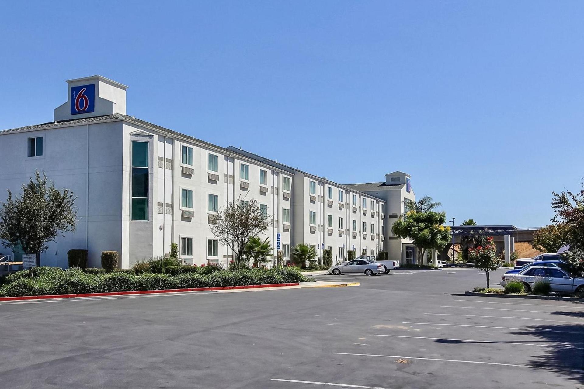 Motel 6-Gilroy, CA photo 25