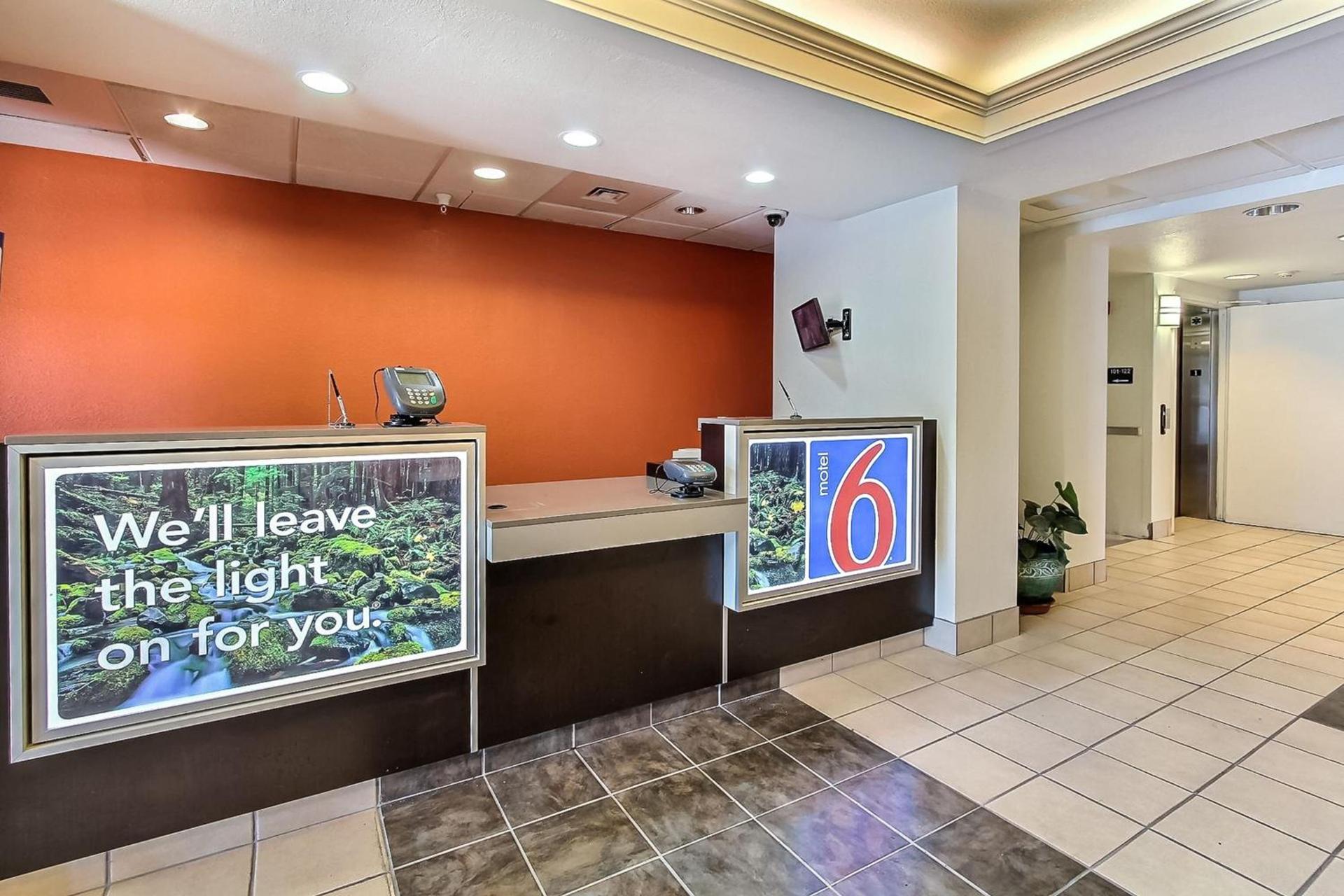 Motel 6-Gilroy, CA photo 28