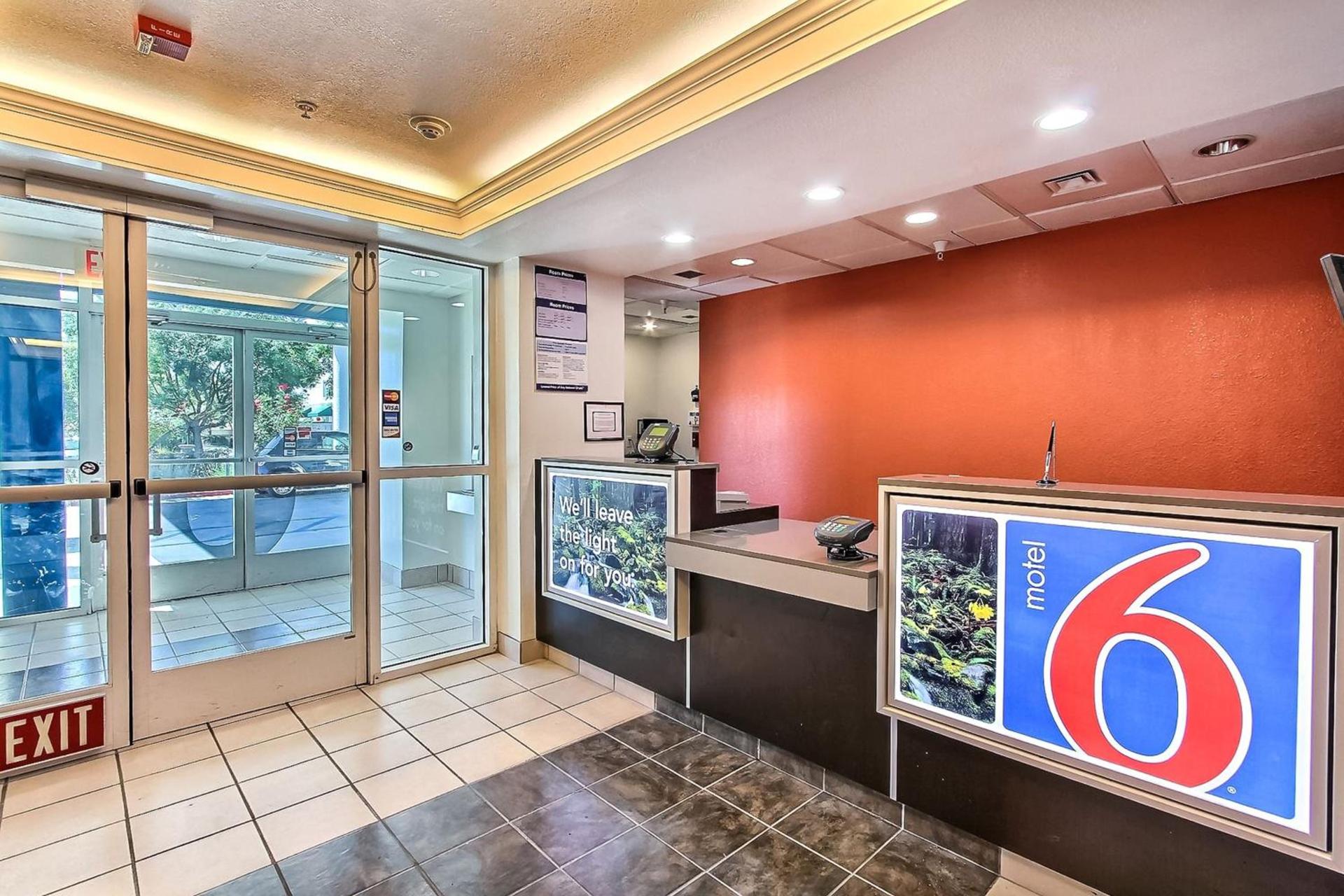 Motel 6-Gilroy, CA photo 27