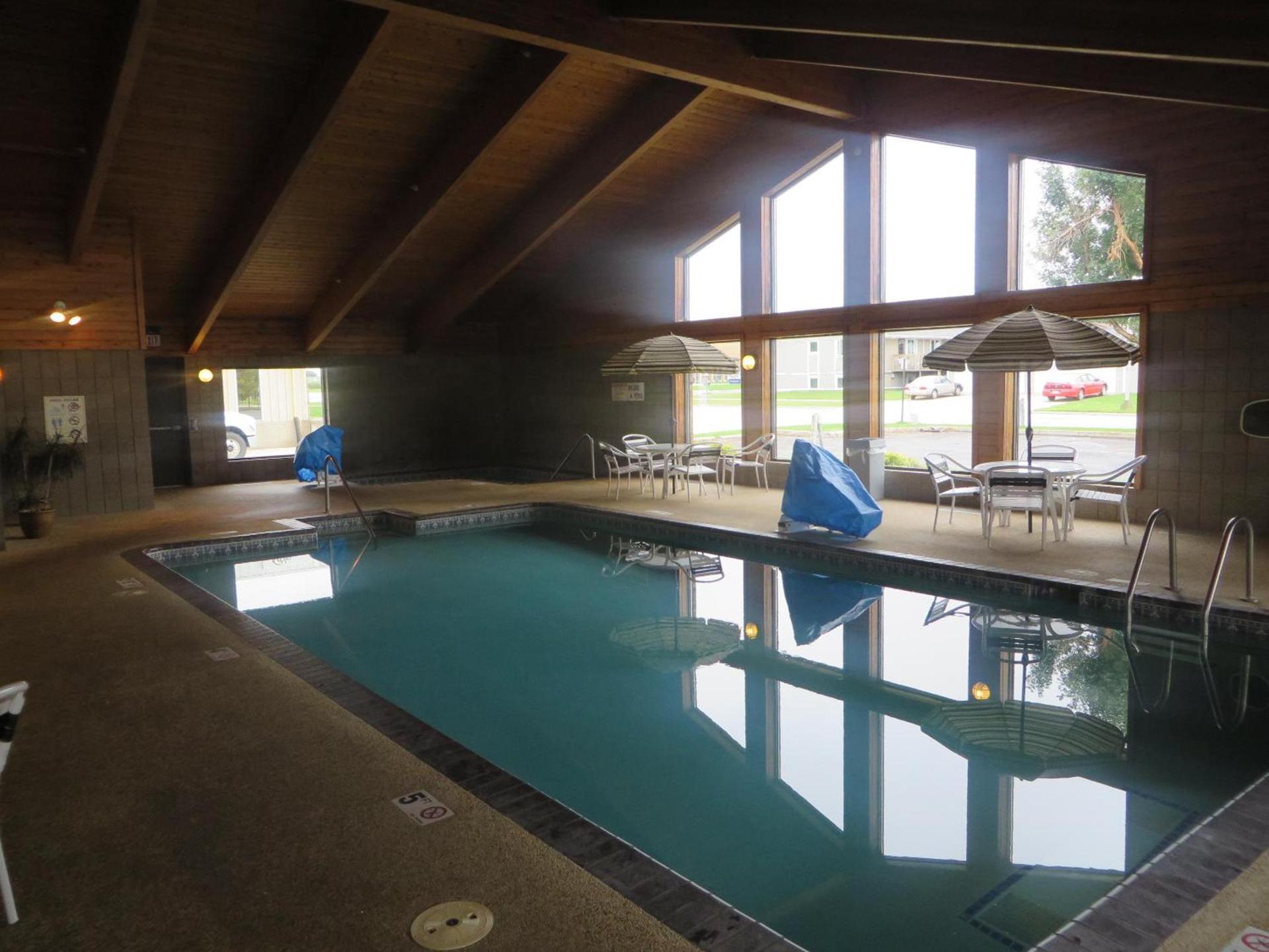 AmericInn by Wyndham Worthington photo 42