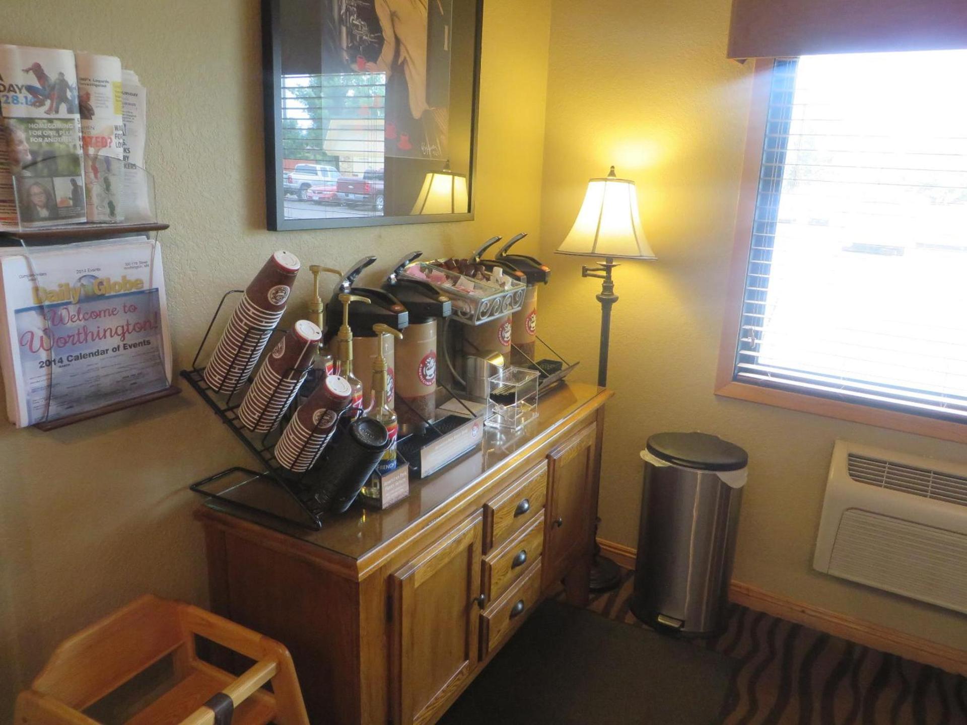 AmericInn by Wyndham Worthington photo 44