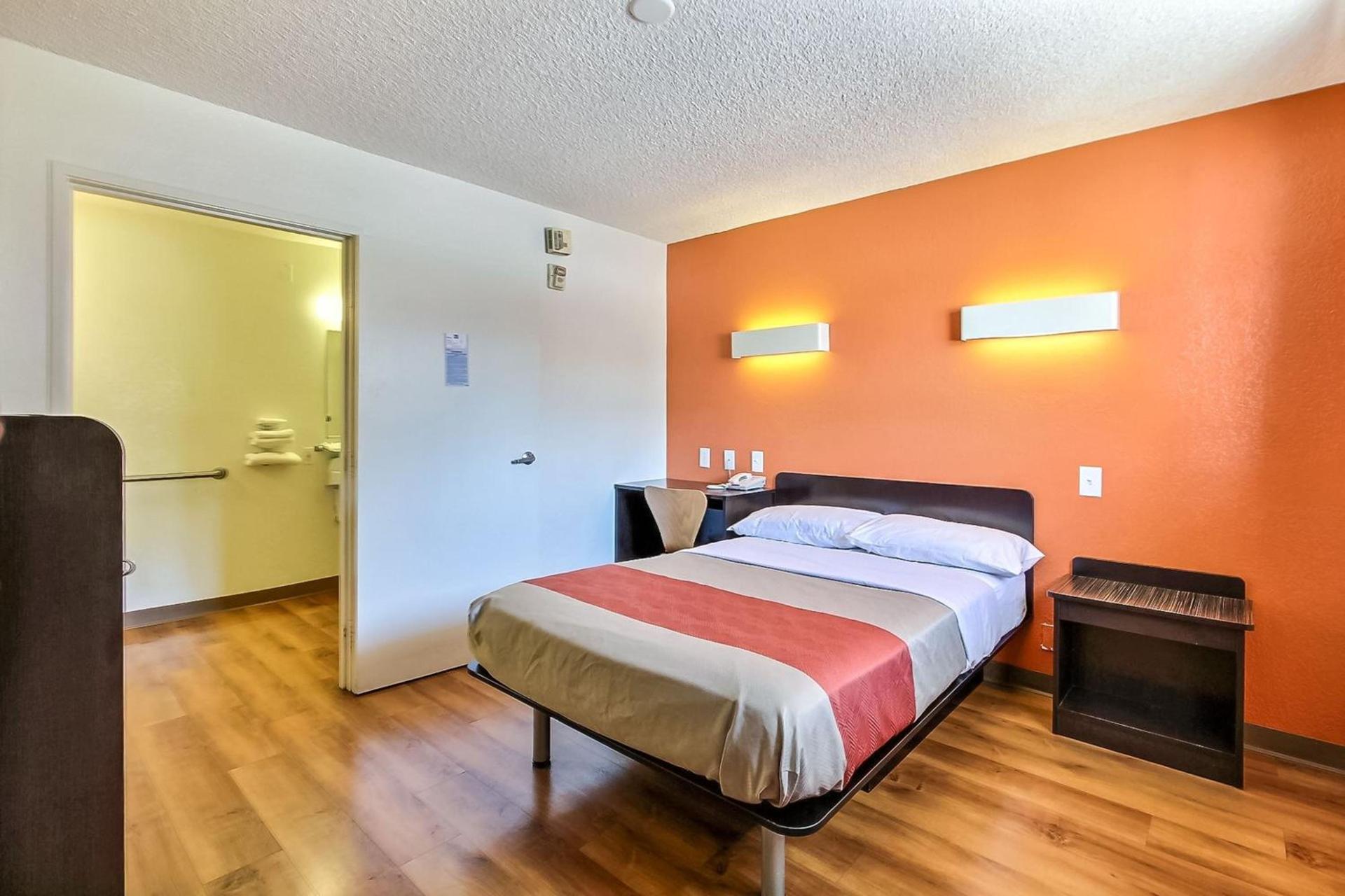 Motel 6-San Jose, CA - Airport photo 30