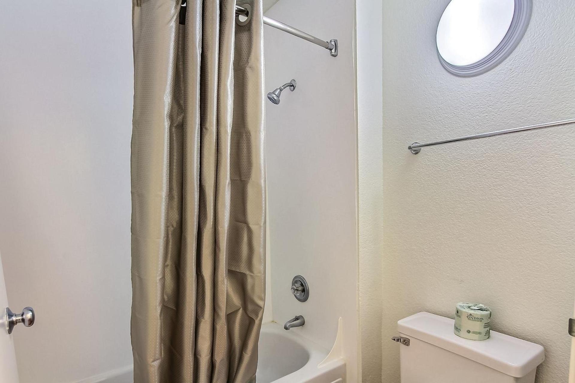 Motel 6-Fremont, CA - North photo 37