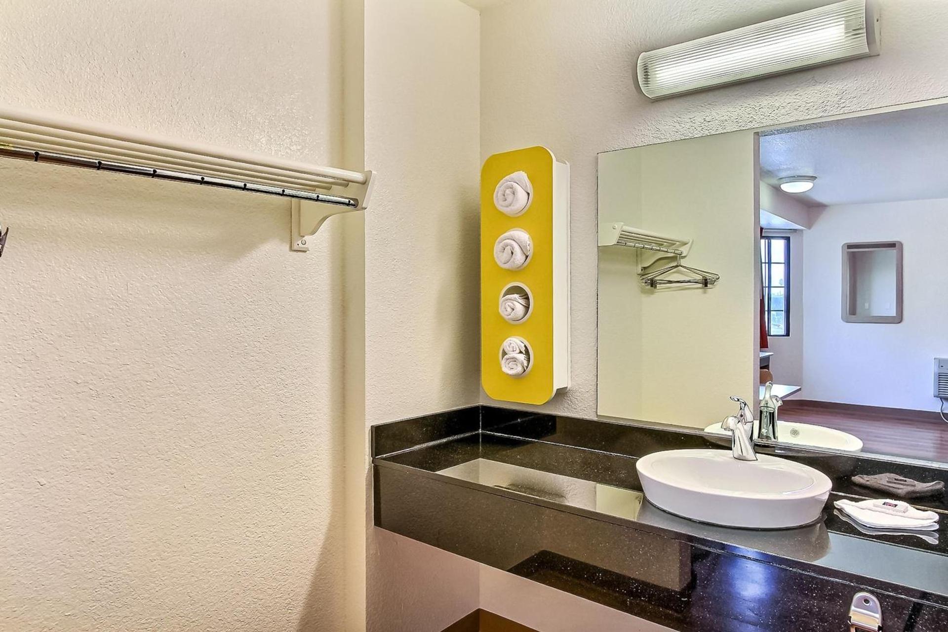Motel 6-Fremont, CA - North photo 43