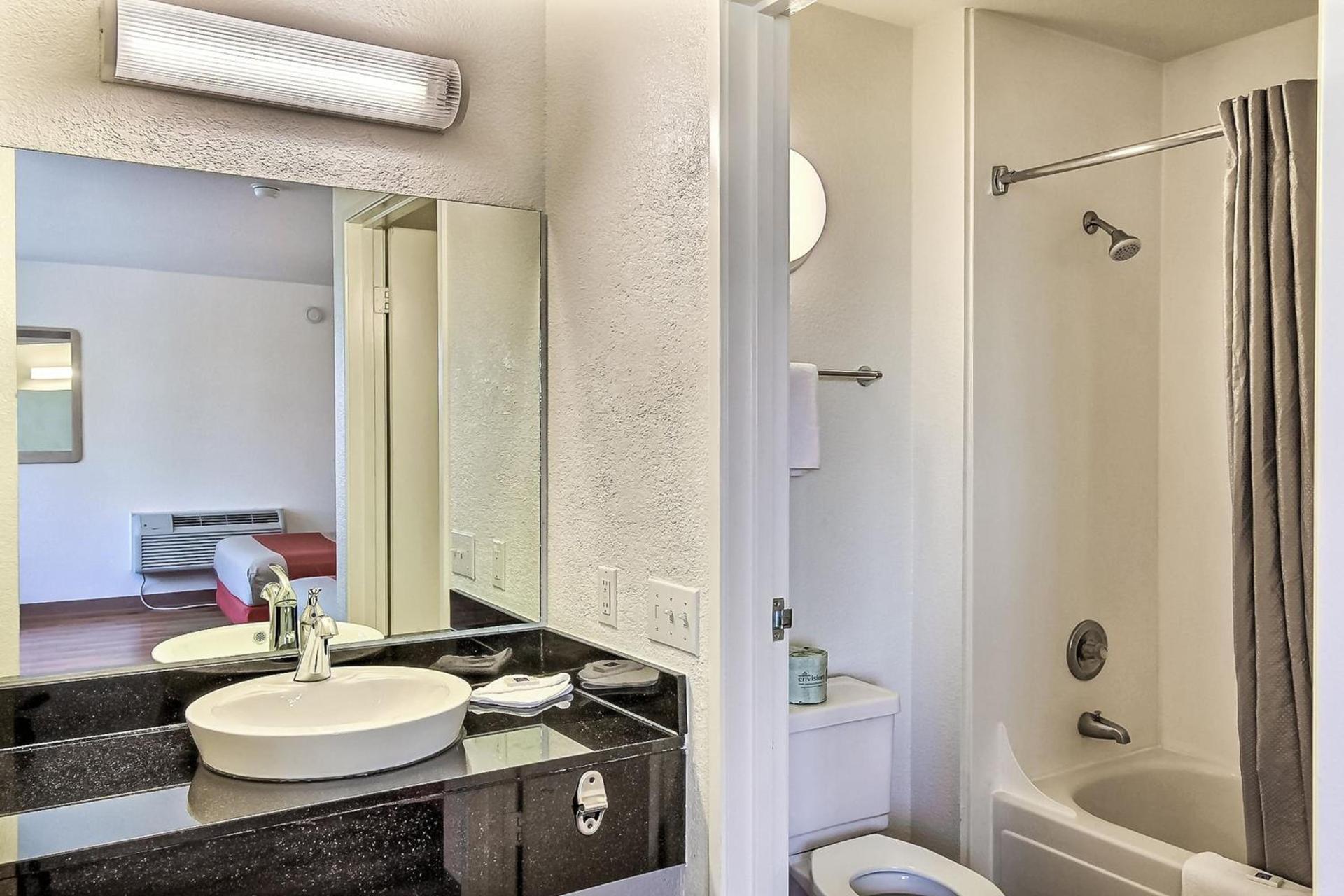 Motel 6-Fremont, CA - North photo 45